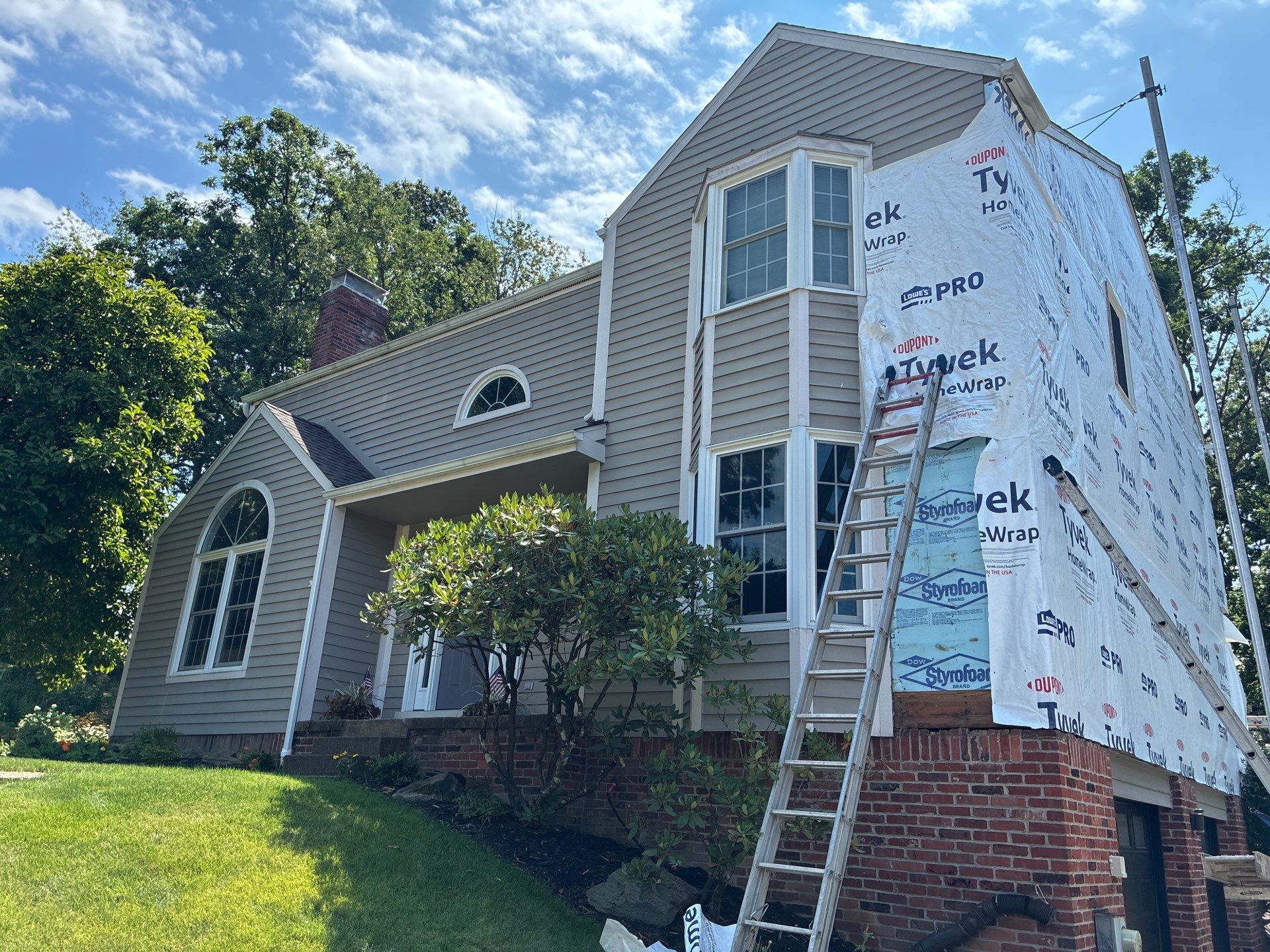 James Hardie Full House Siding Renovation in Wexford by Ideal Siding Pittsburgh