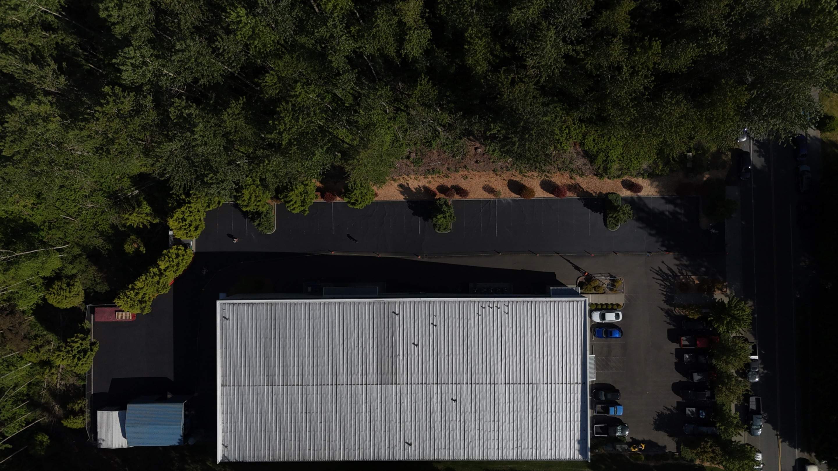 King Machine Business Parking Lot Sealcoat Overlay | Mukilteo by Jireh Asphalt & Concrete Inc 