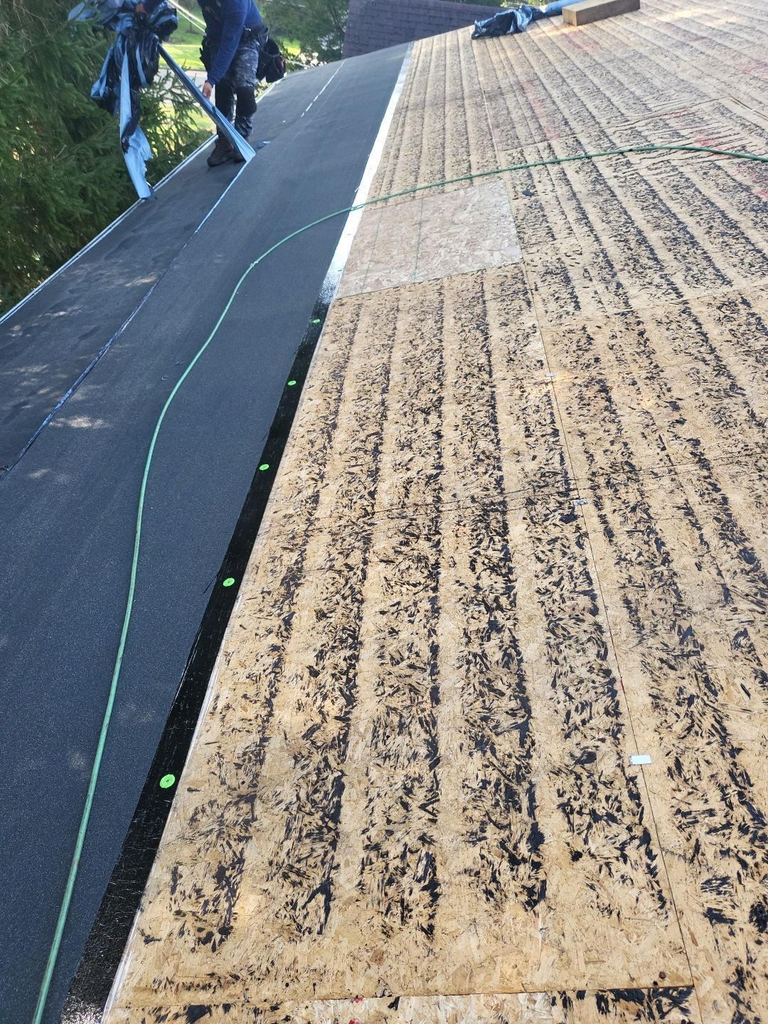 ATLAS PINNACLE COLOR: MORNING HARVEST by Eagle Eye Roofing