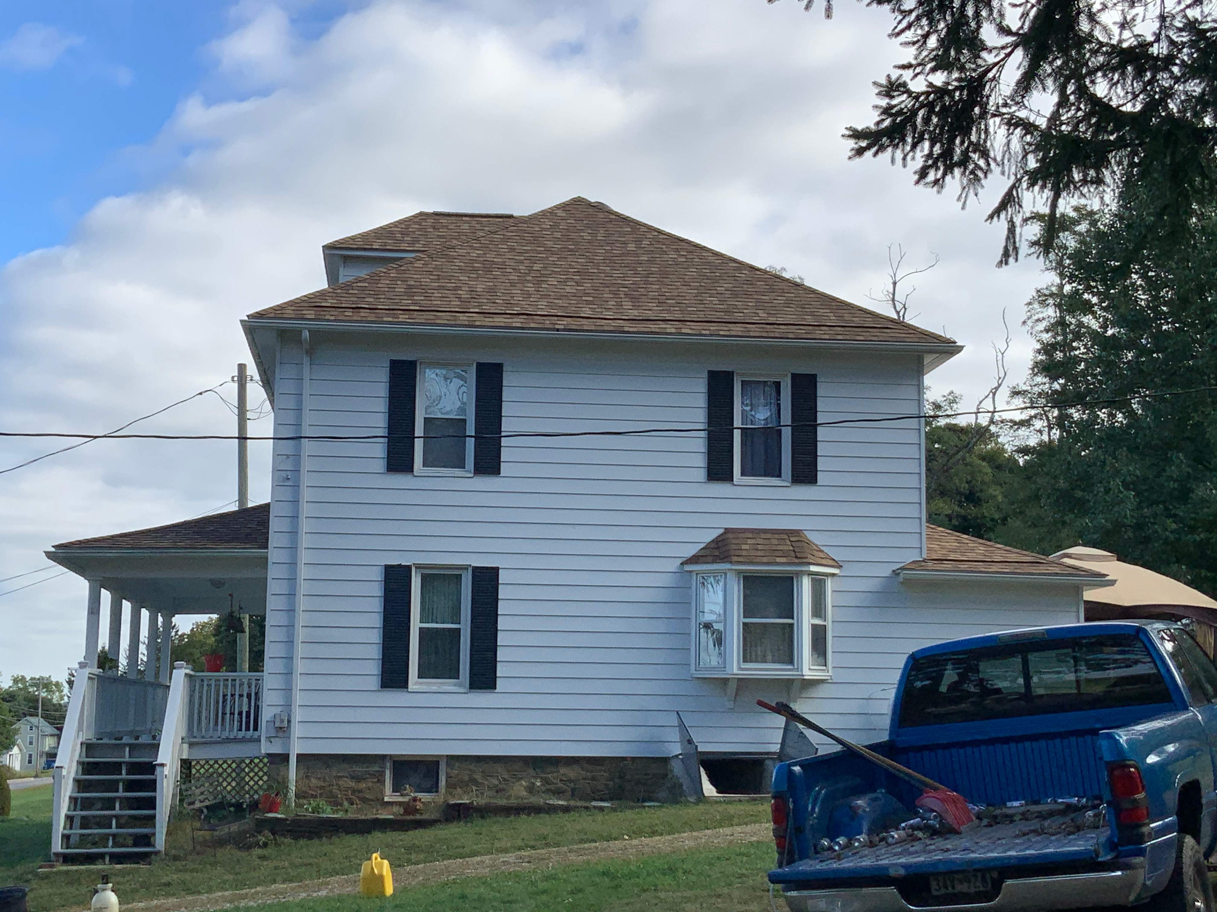Residential Roofing Installation using Max Def Resawn Shake by Alpha Design Services