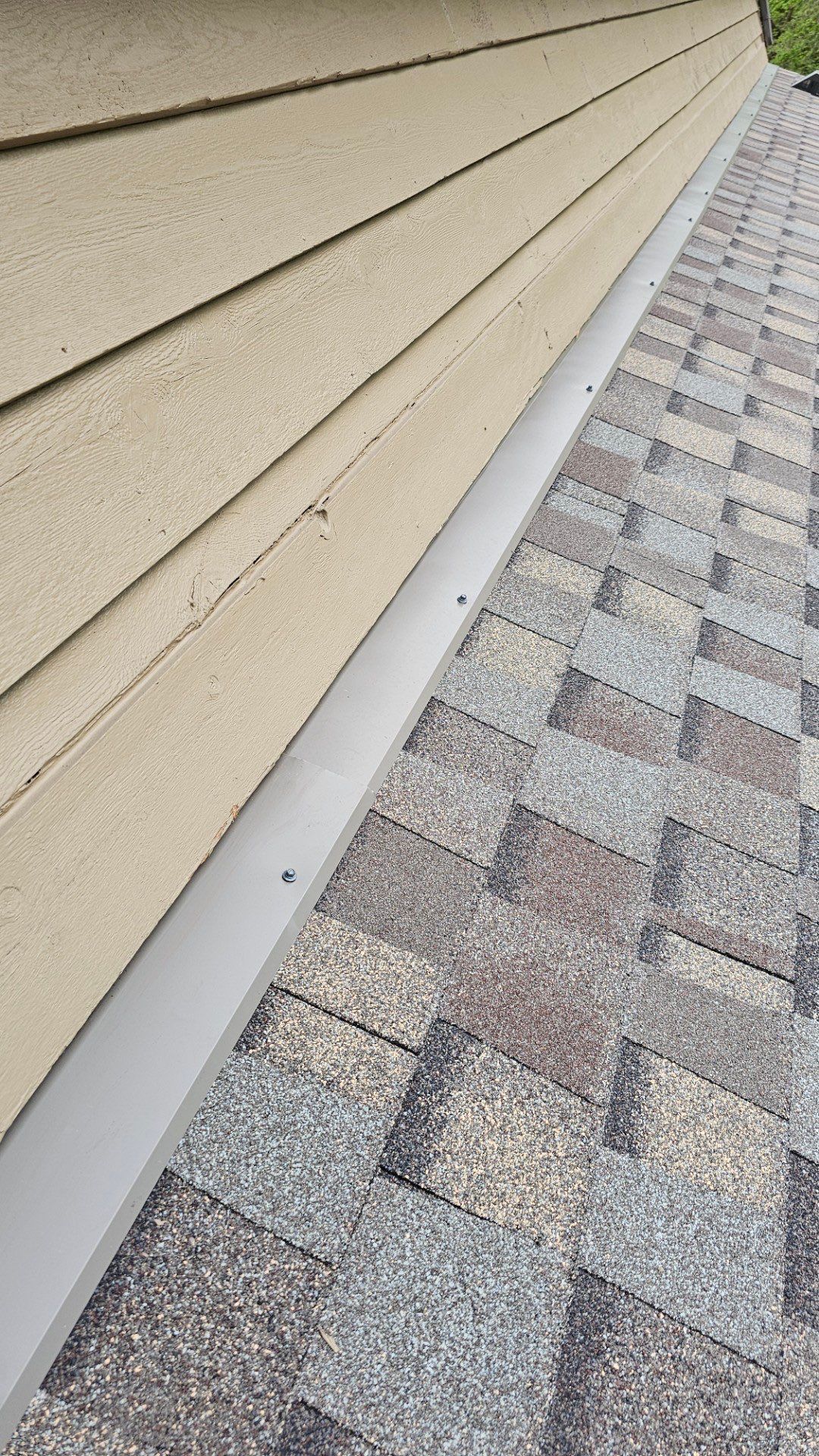 Certainteed Landmark Pro Weathered Wood by Assured Restoration