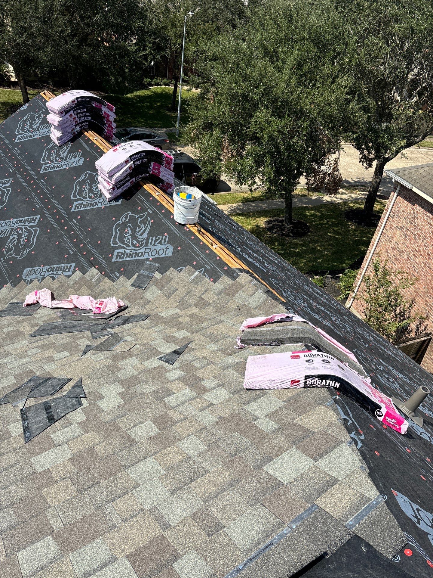 Residential Roofing Installation using Owen's Corning Duration (Lifetime) Shingles by Roof Repair Company