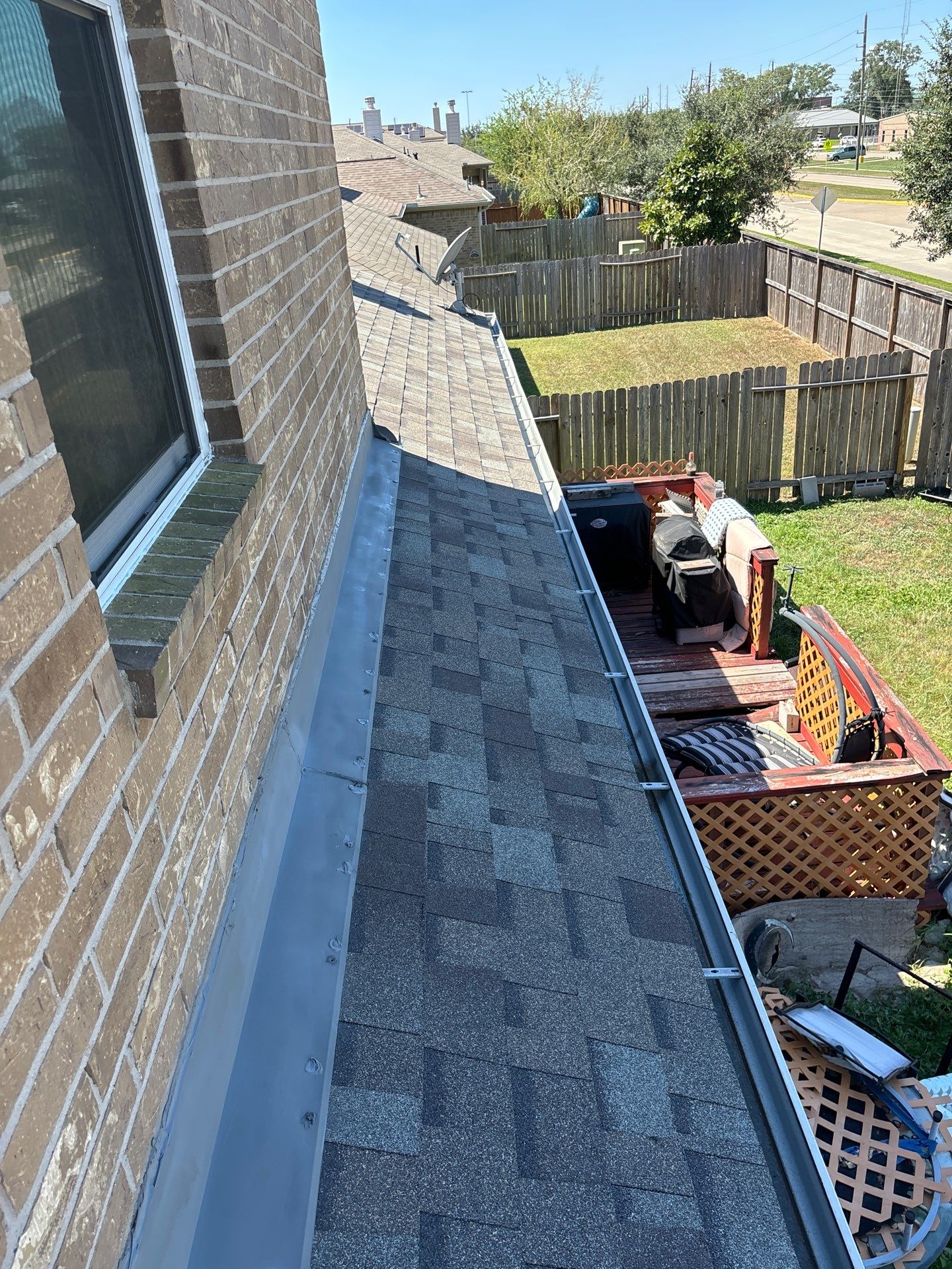 Residential Roofing Installation using Owen's Corning Duration (Lifetime) Shingles by Roof Repair Company