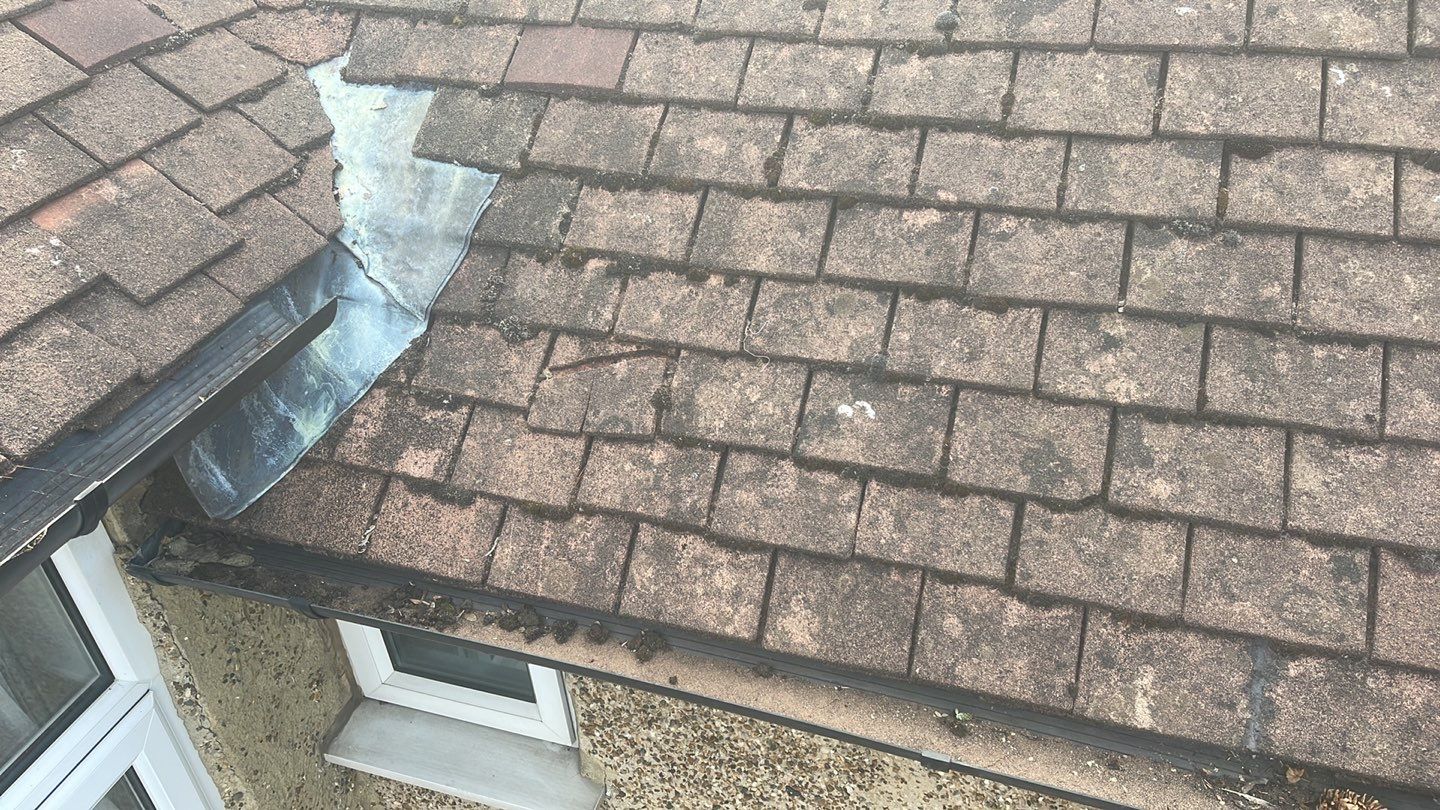Roof Clean  - Moss Removal - Gutter Clean using Honda 15lpm Low Pressure Washing Machine by Ges Exterior Cleaning ltd