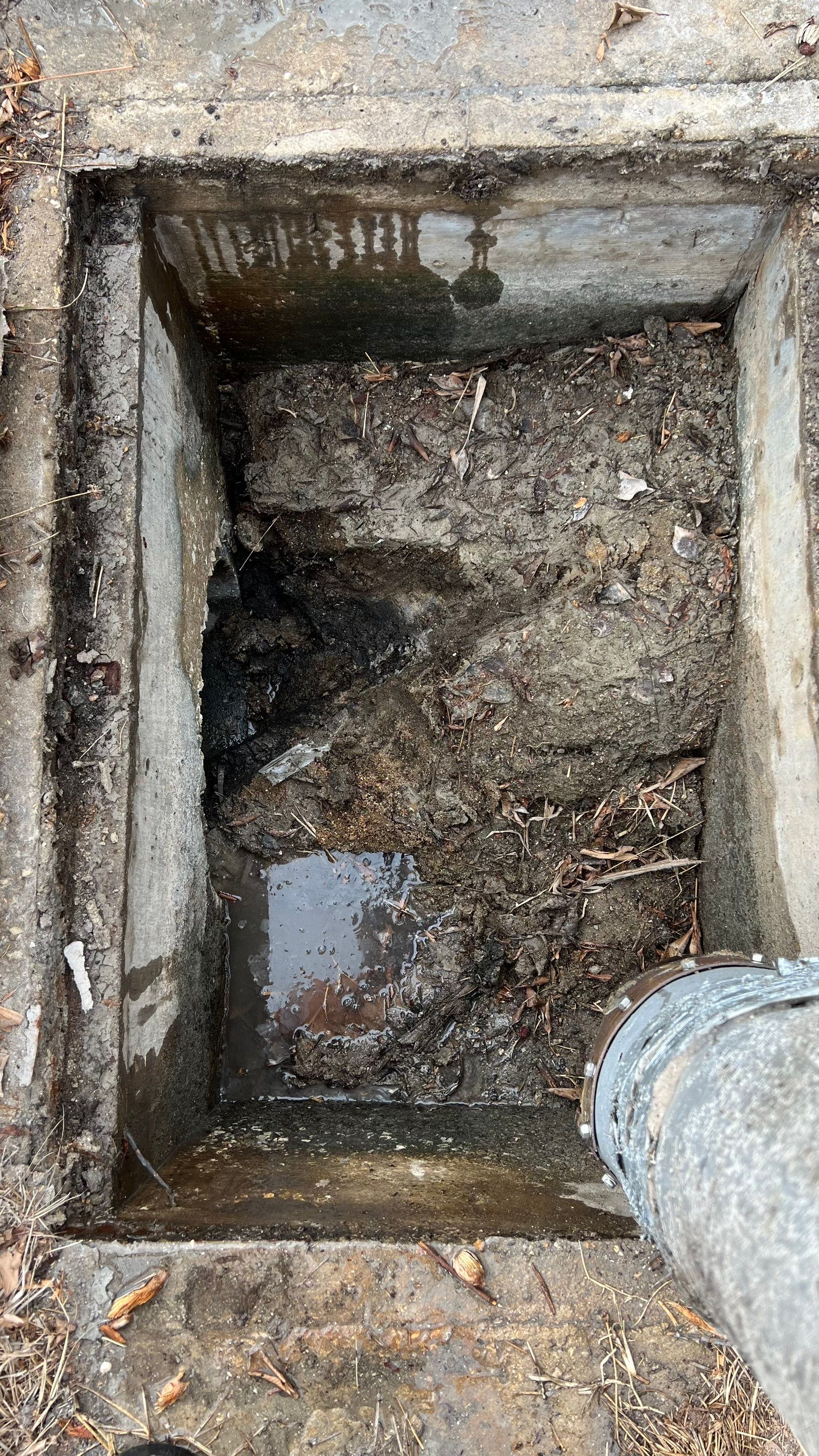 Bonita Springs Condo Stormwater System Maintenance by Don Mar, Inc. Storm Water Solutions