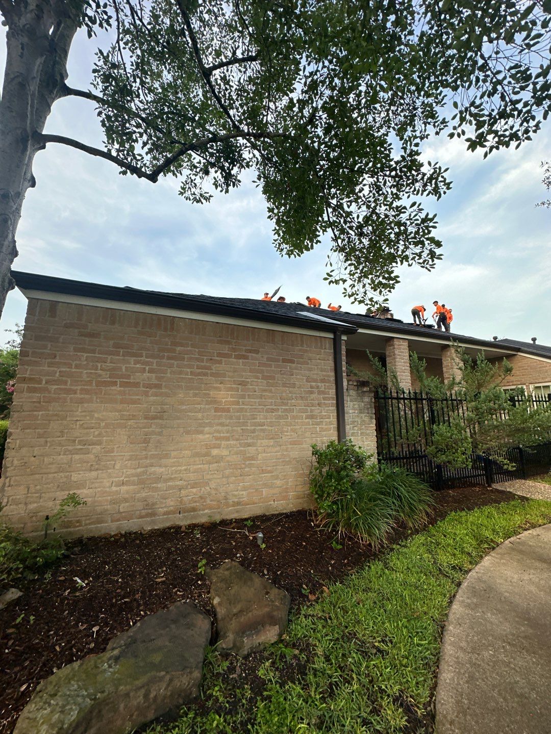 Roof Replacement Houston by Roof Repair Company
