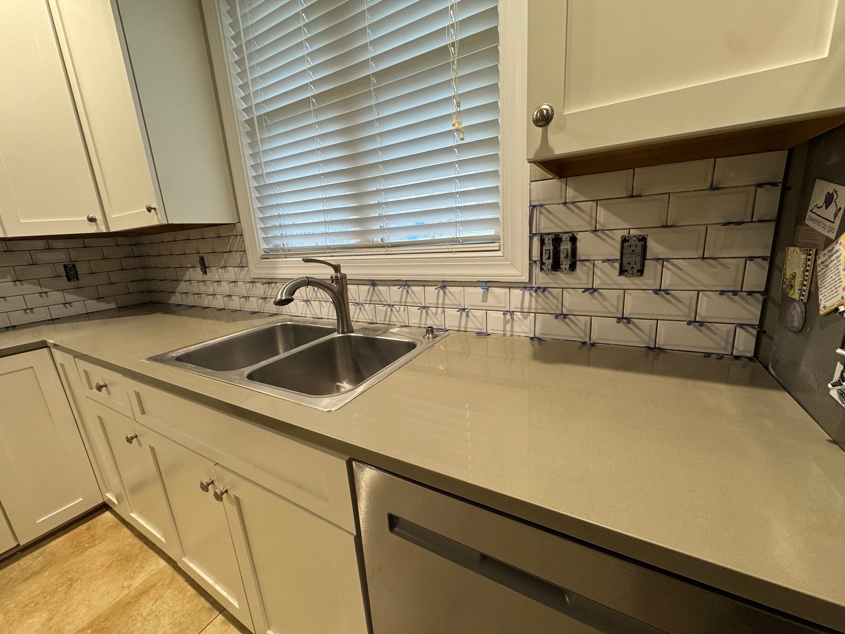 Rednar Backsplash by Integrity Tile and Home LLC