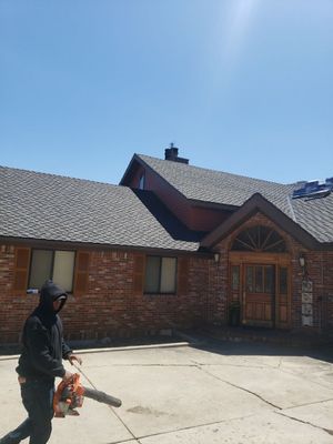 Residential Roofing Installation using CertainTeed Presidential TL