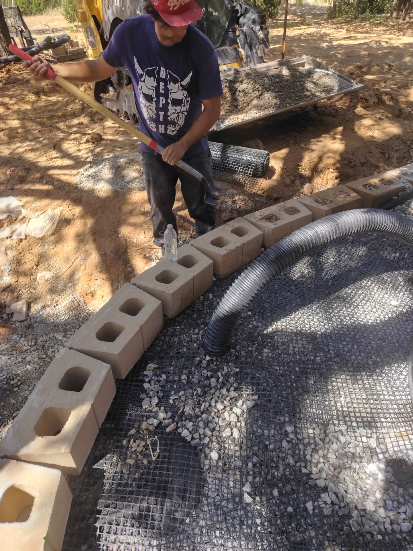 Retaining Wall by Clays Services Inc