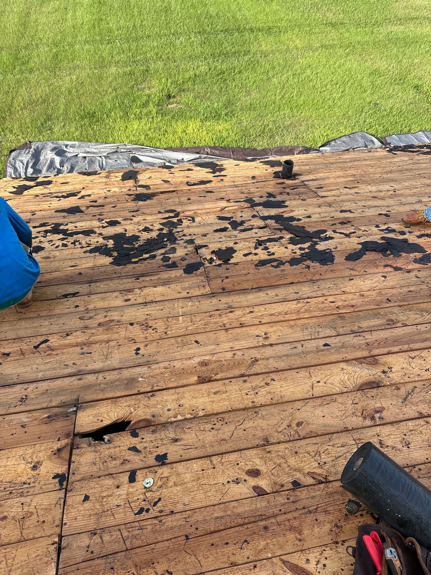 Residential Roofing Installation using Owen's Corning Duration (Lifetime) Shingles by Roof Repair Company