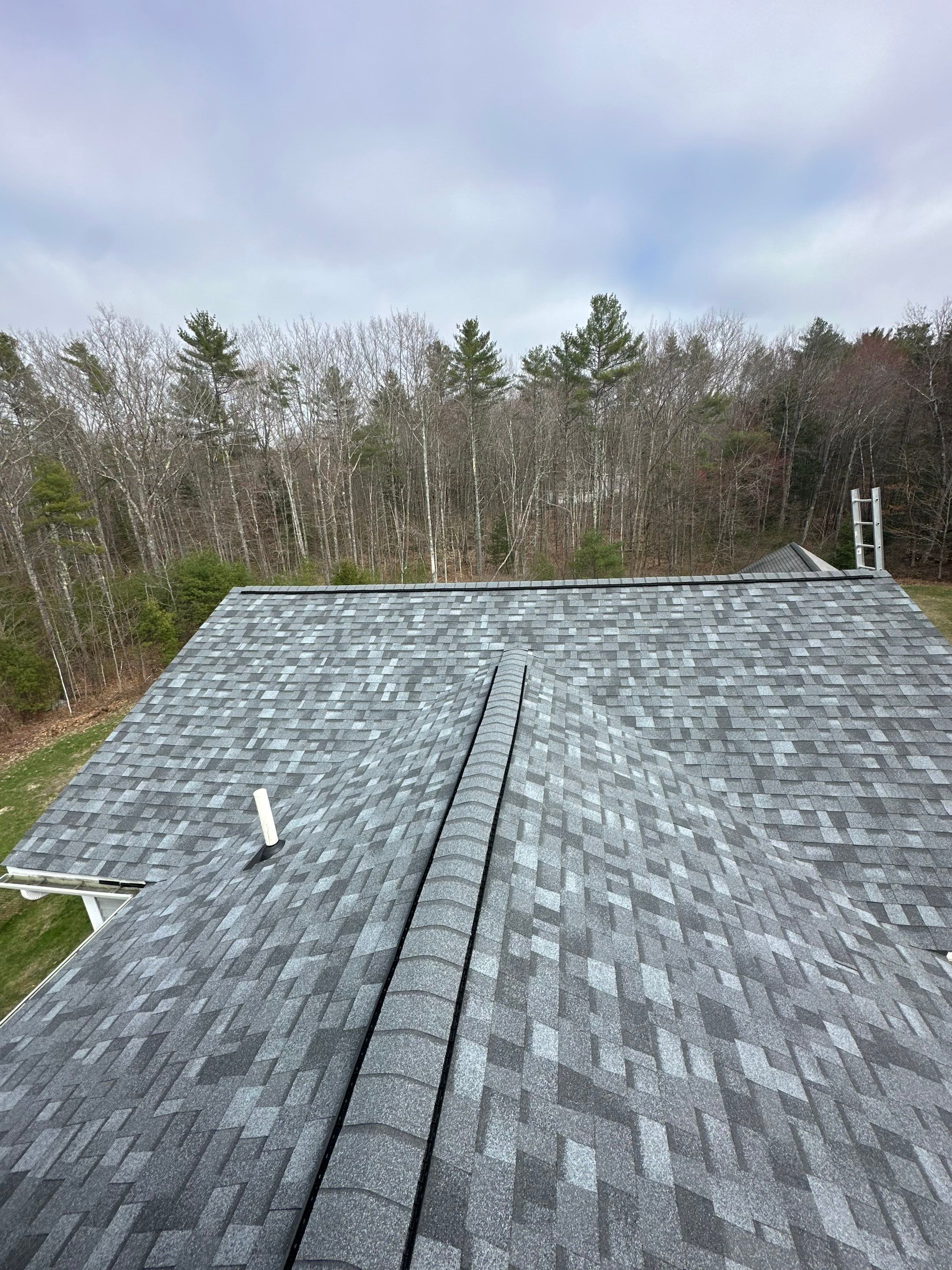 🏡 Multi-Story Roof Installation – Raymond, NH by Tall pine roofing