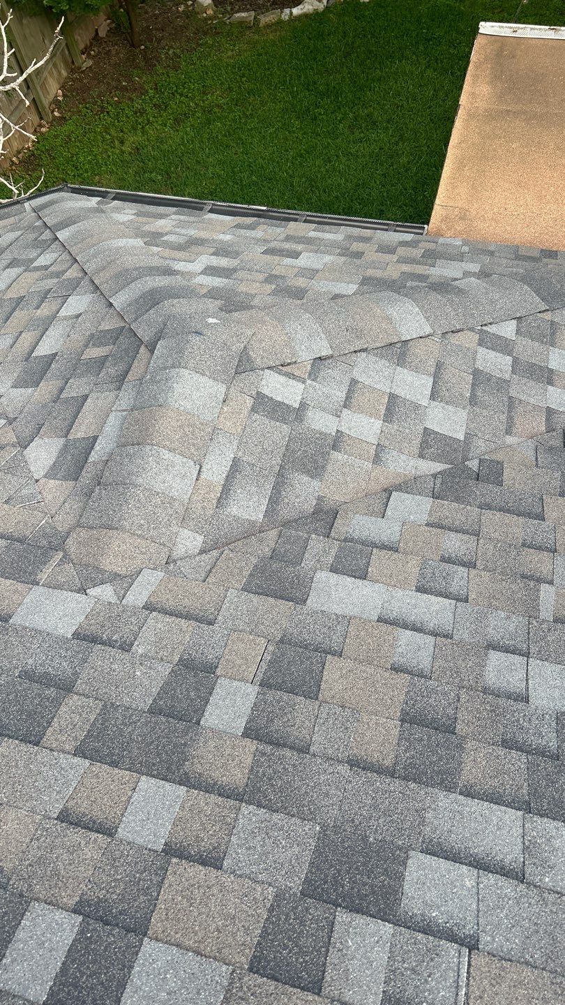 Williamsburg Gray - Owens Corning TruDefinition Duration by RoofsOnly.com