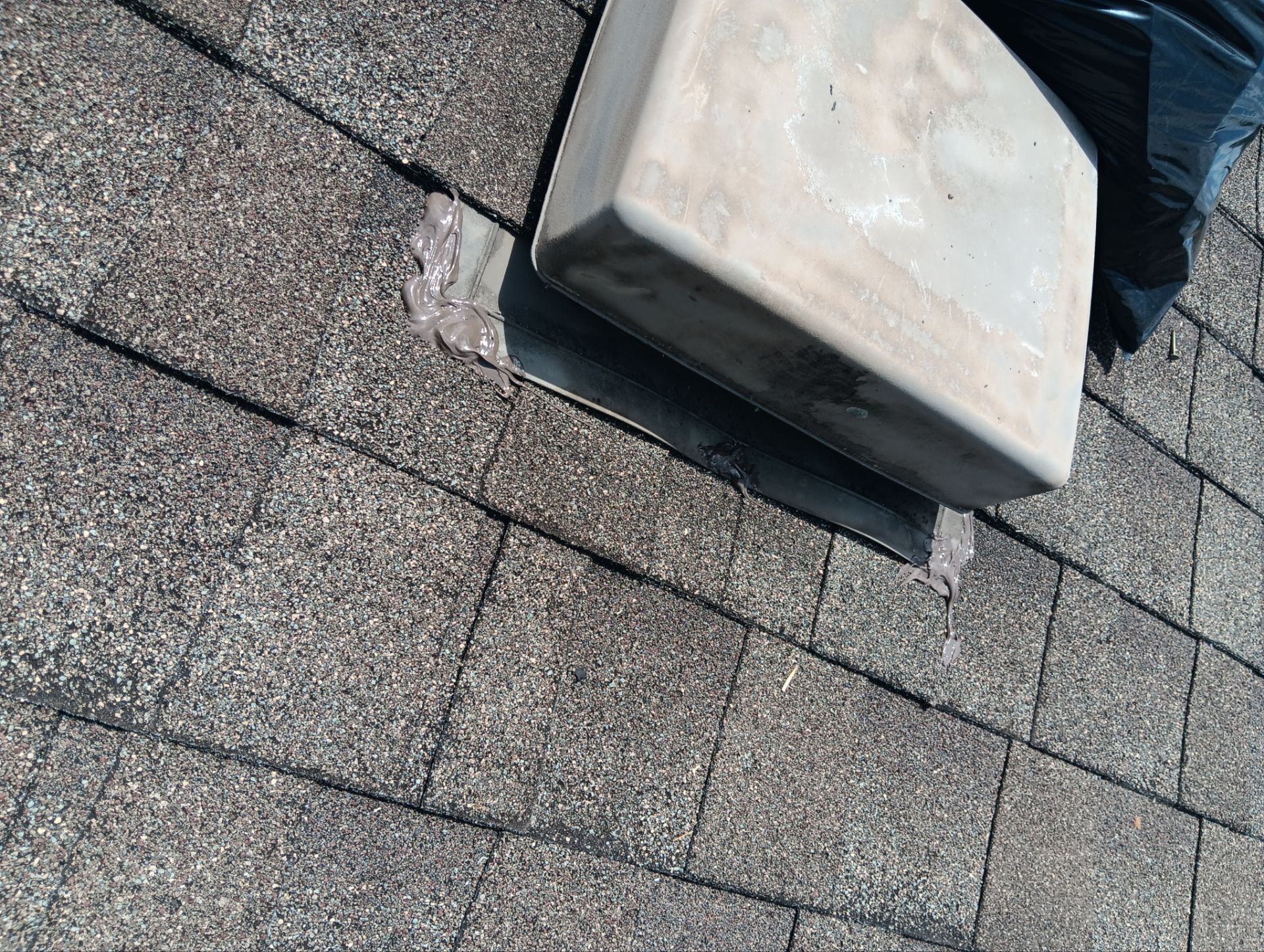 Hail Damage using Owen's Corning Duration (Lifetime) Shingles by Roof Repair Company
