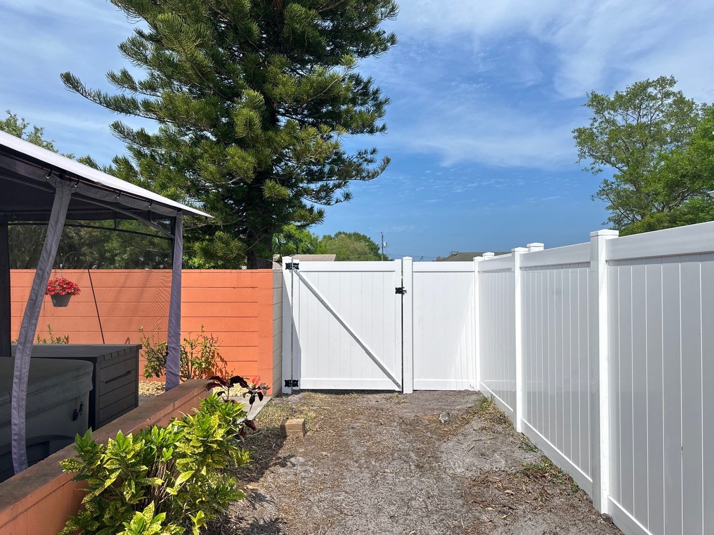 Vinyl Fence Installation using Vinyl Privacy Fence  by Asap fence and gates, LLC