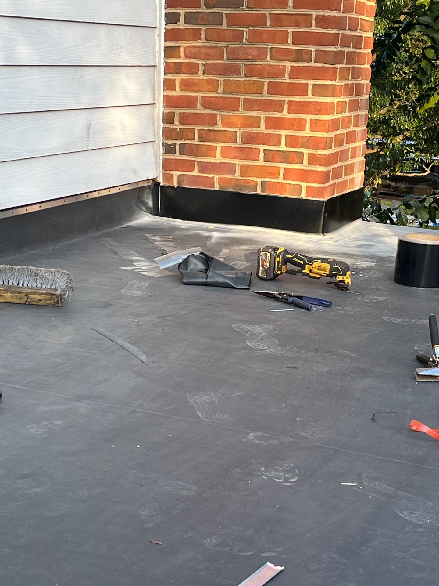 McLean - Residential Flat Roof Replacement with Carlisle Syntec EPDM by RM Banning, Inc.