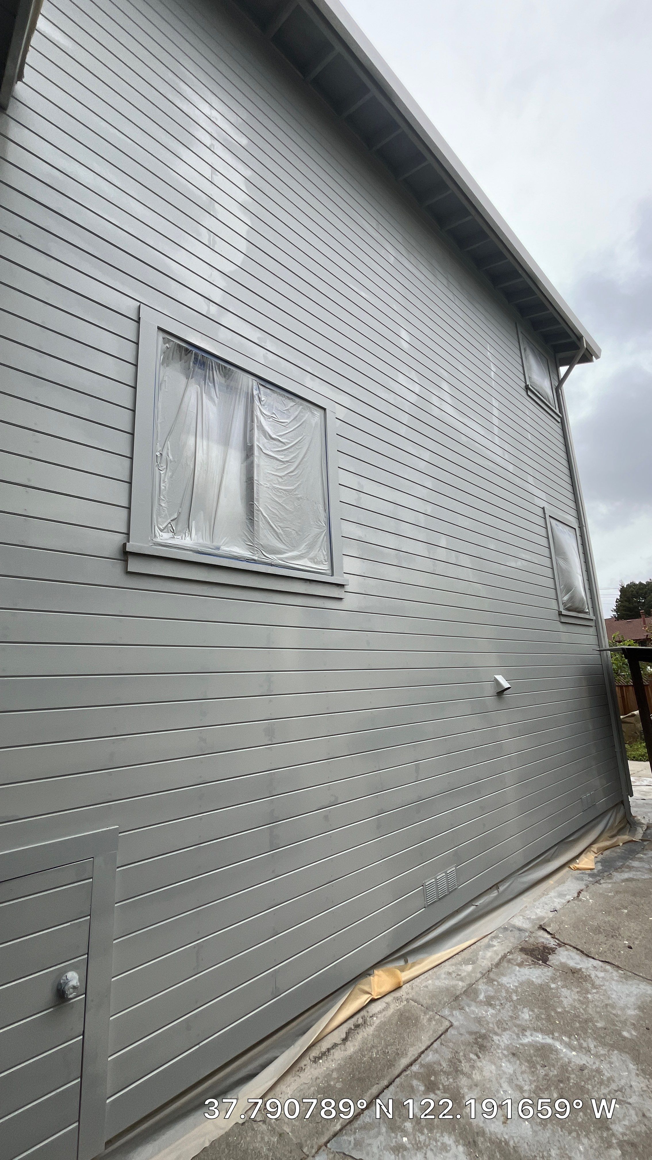 Project in Oakland by Herrera’s Bay Area Painting inc.