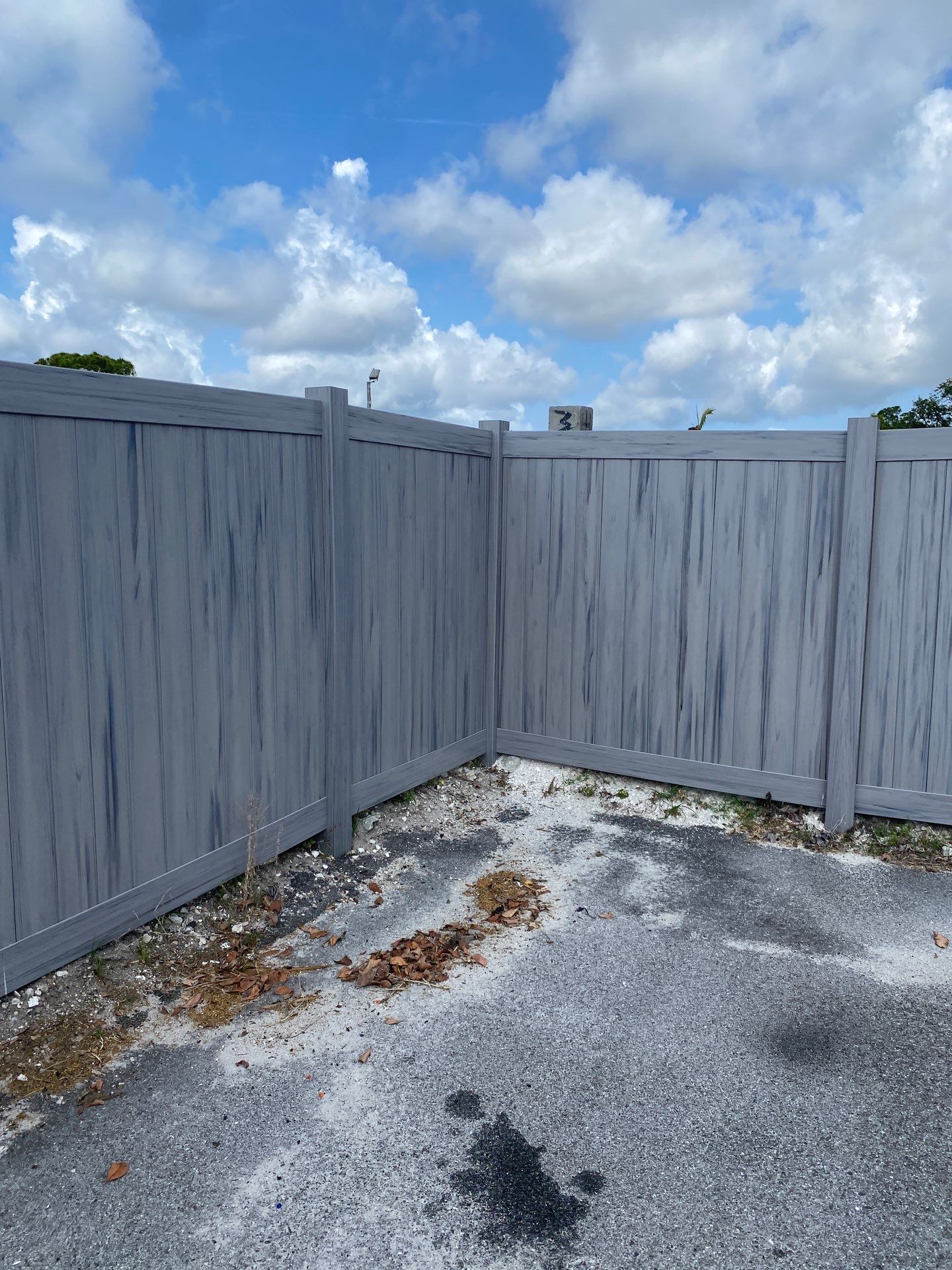 980 Cattlemen Rd  by H&Y Fence