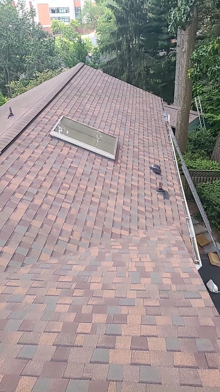 Arlington: CertainTeed Landmark Pro Designer Shingles in Max Def Heather Blend by RM Banning, Inc.