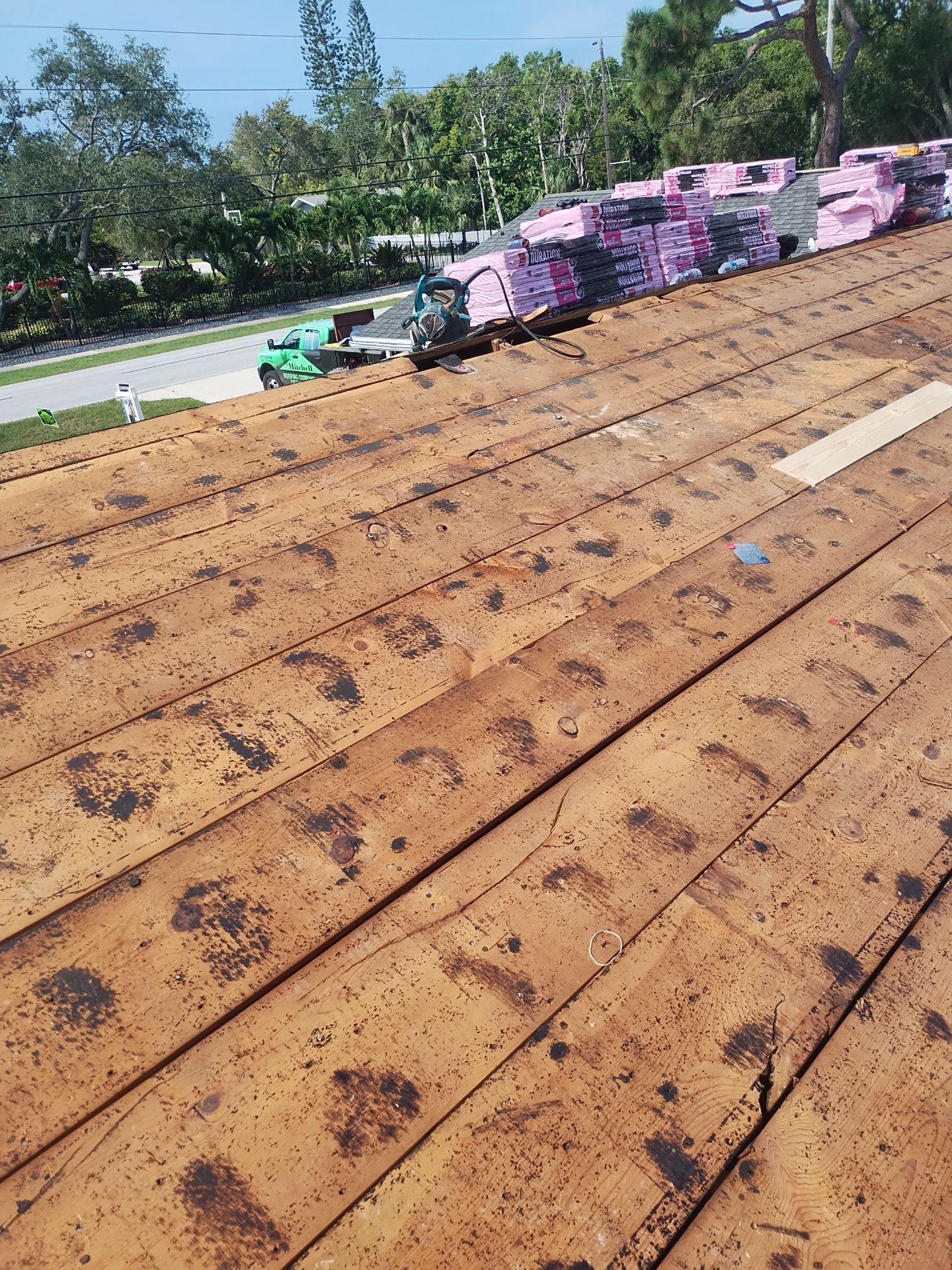 Project in Seminole 33776 by Mitchell Roofing Company LLC 