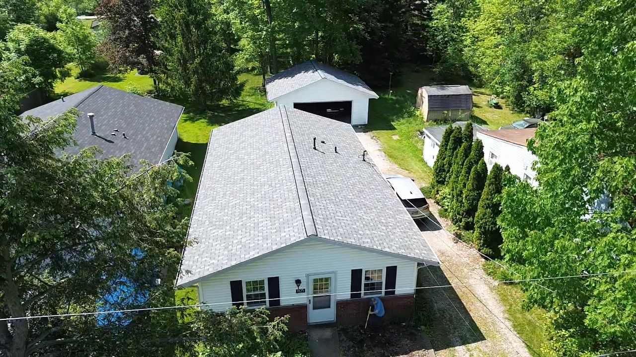 Atlas Pinnacle, Color, Coastal Granite, Drip Edge, Color, Birch White by Eagle Eye Roofing