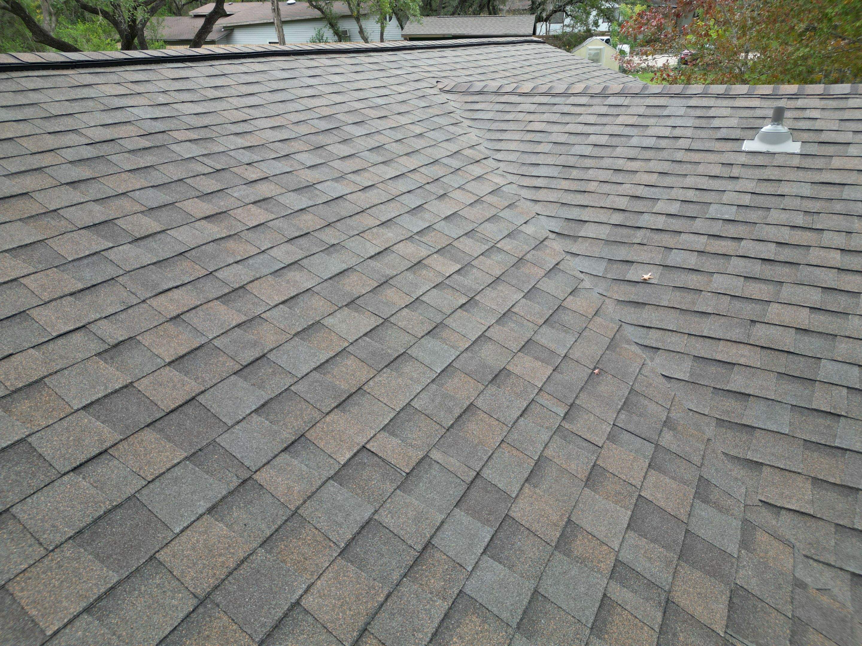 Heather Blend - CertainTeed Landmark by RoofsOnly.com