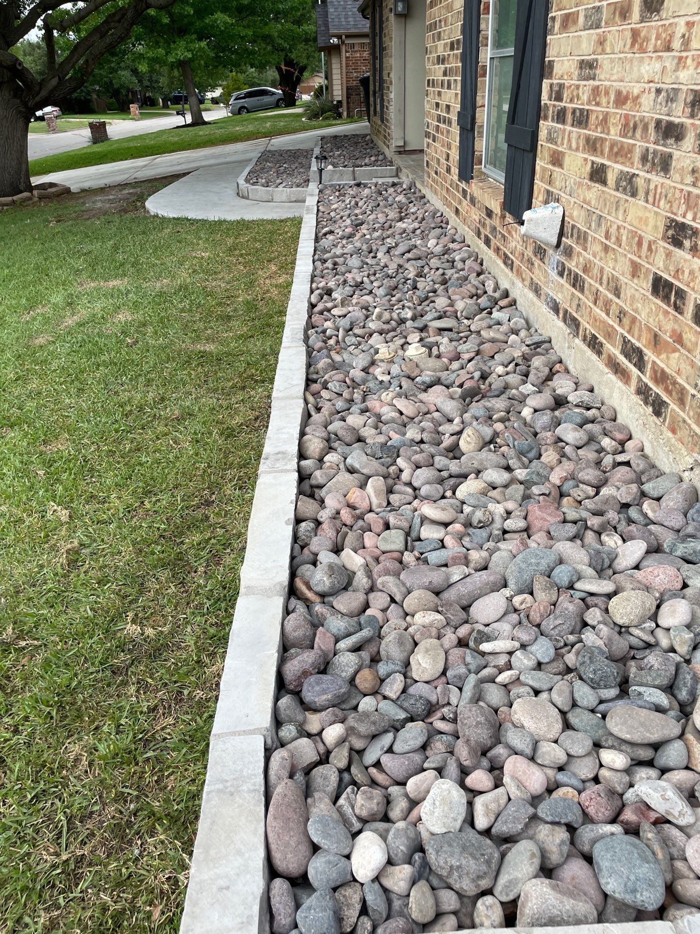 Stone Borders by Peterson’s