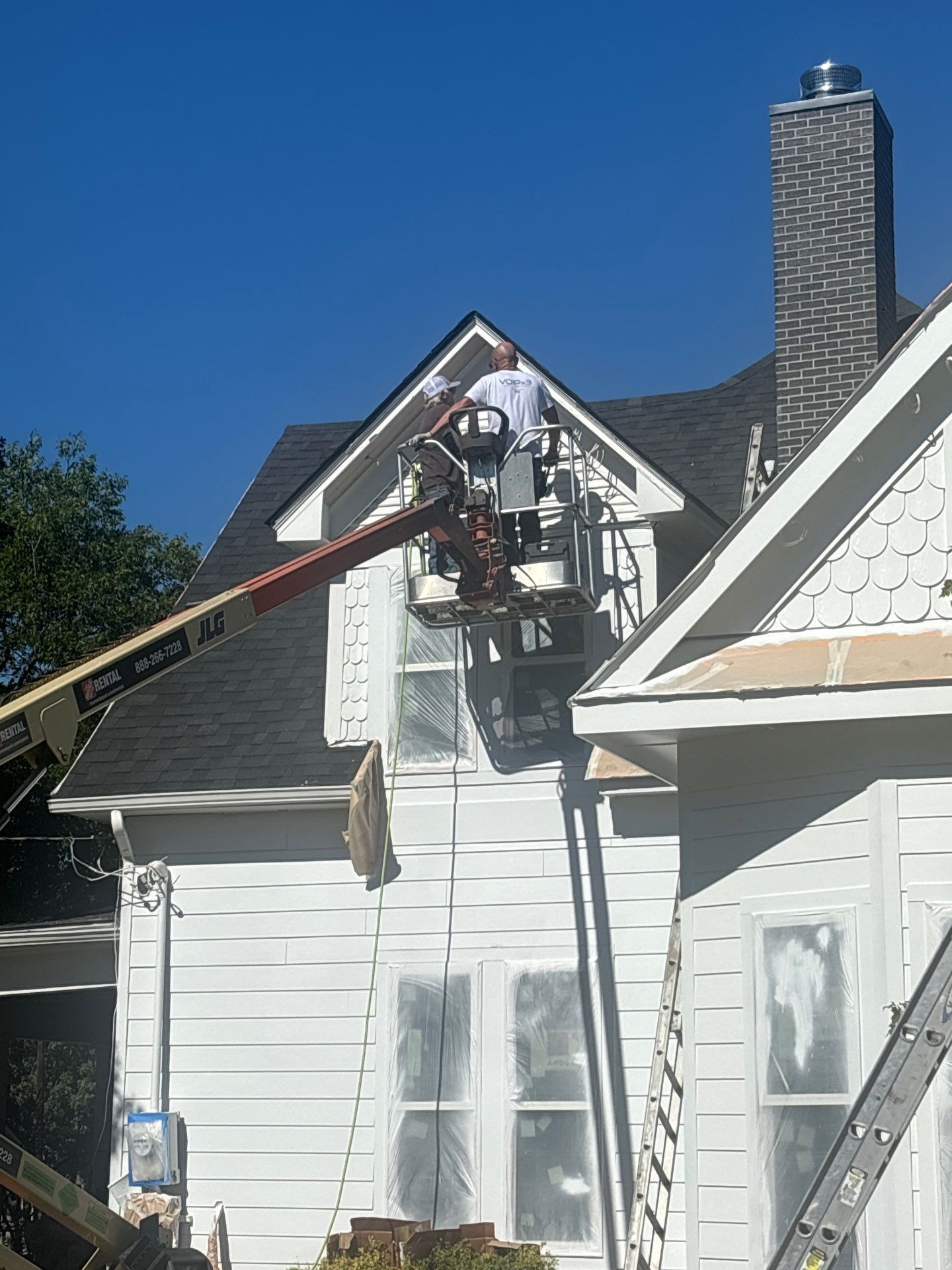 Exterior painting & Deck staining in Frisco by Nomad Painting