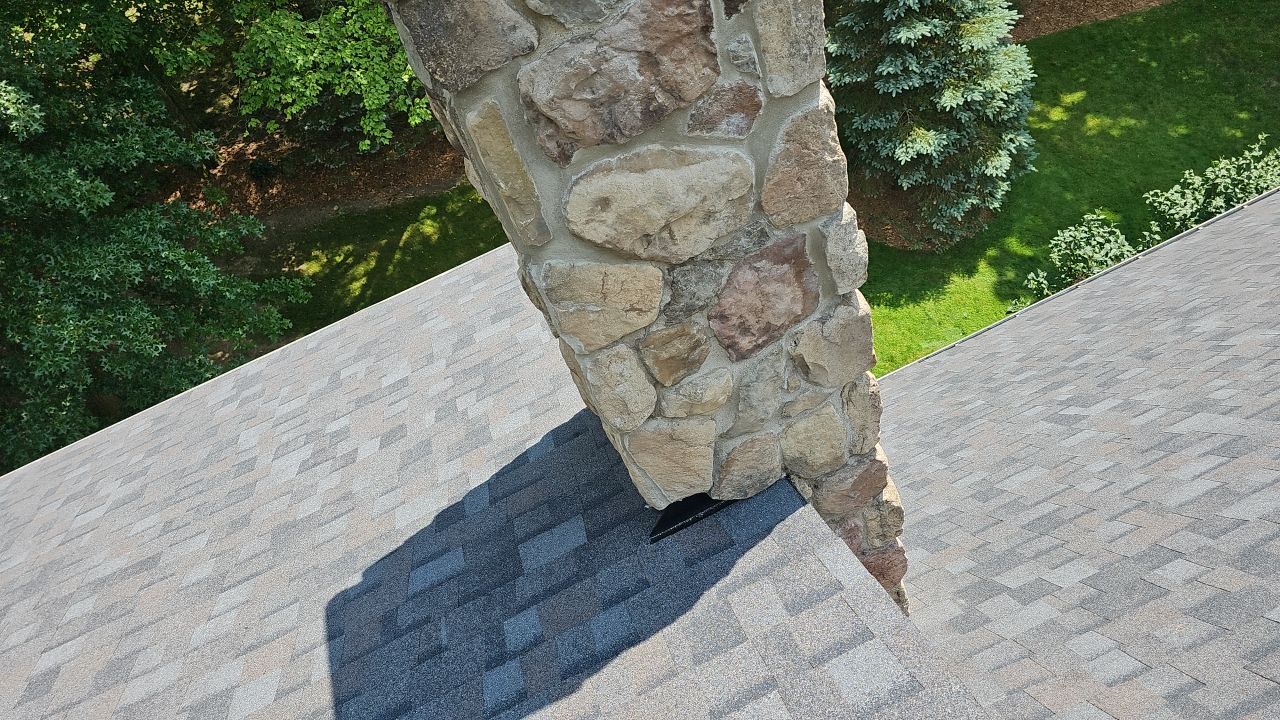 Owens Corning Color: Williamsburg Gray by Eagle Eye Roofing