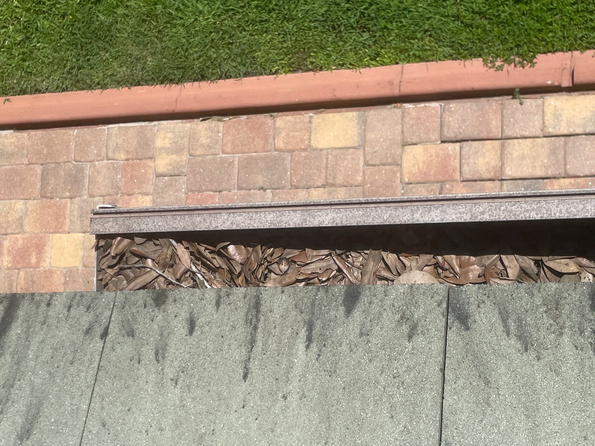 Gutter Cleaning Service in Parrish FL by Gutter Professors