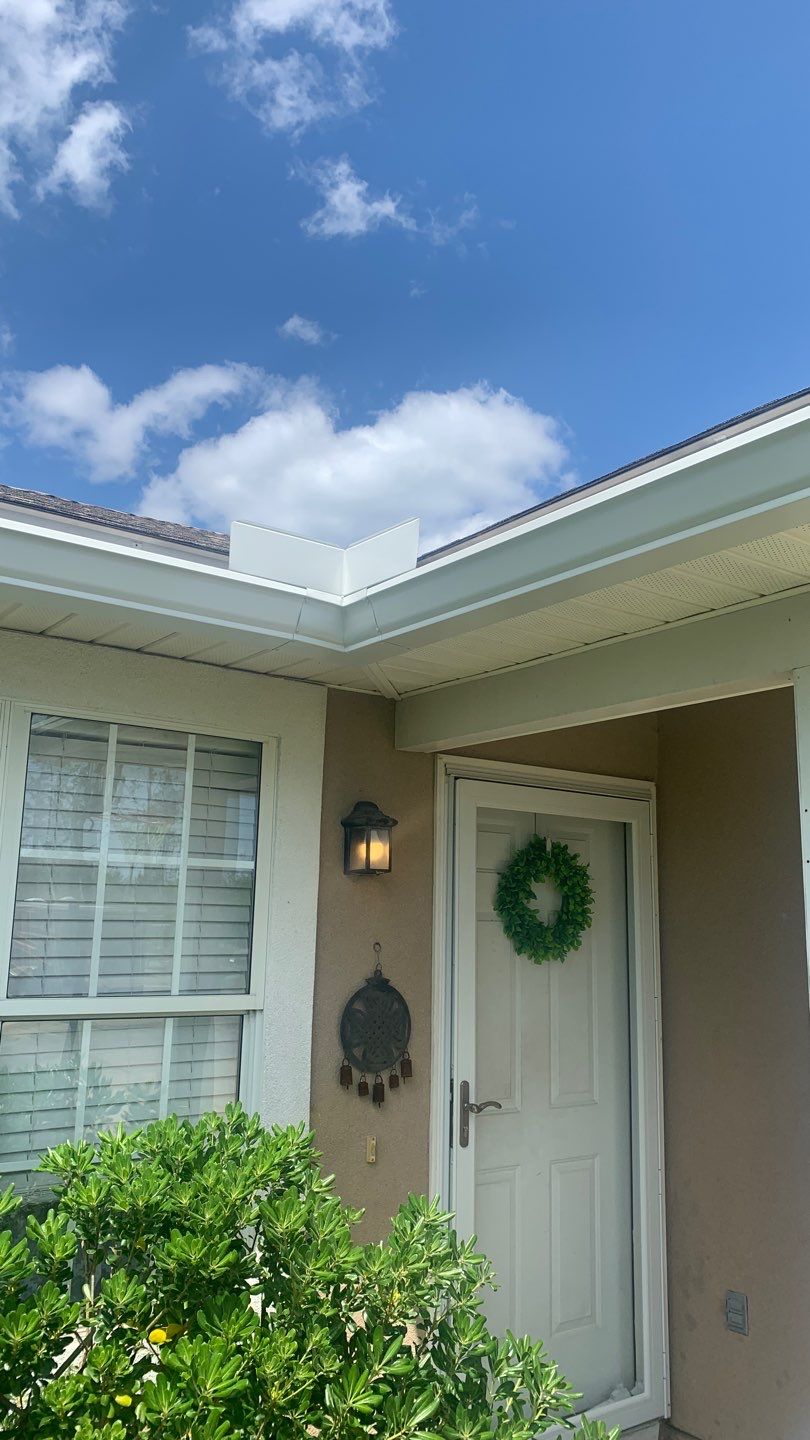 Seamless Aluminum Gutter Installation Using K-Style Seamless Gutters by Gutter Professors