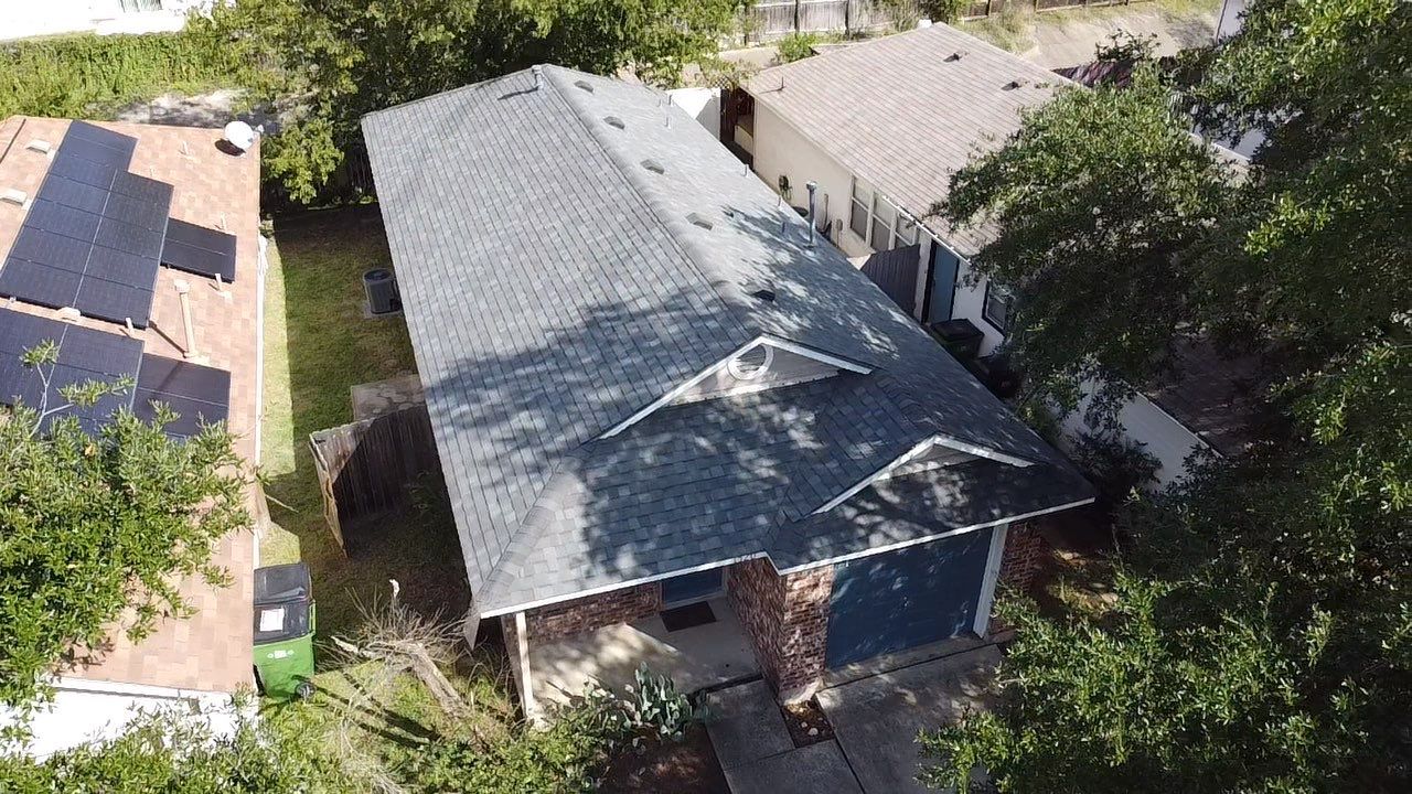 Georgetown Gray - Certainteed Landmark by RoofsOnly.com