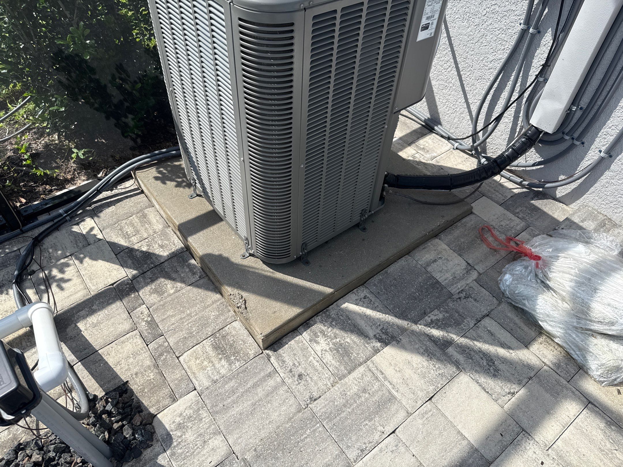 Paver Pool Deck & Screen Enclosure Cleaning – North River Ranch, Parrish, FL by Sunshine AquaWash