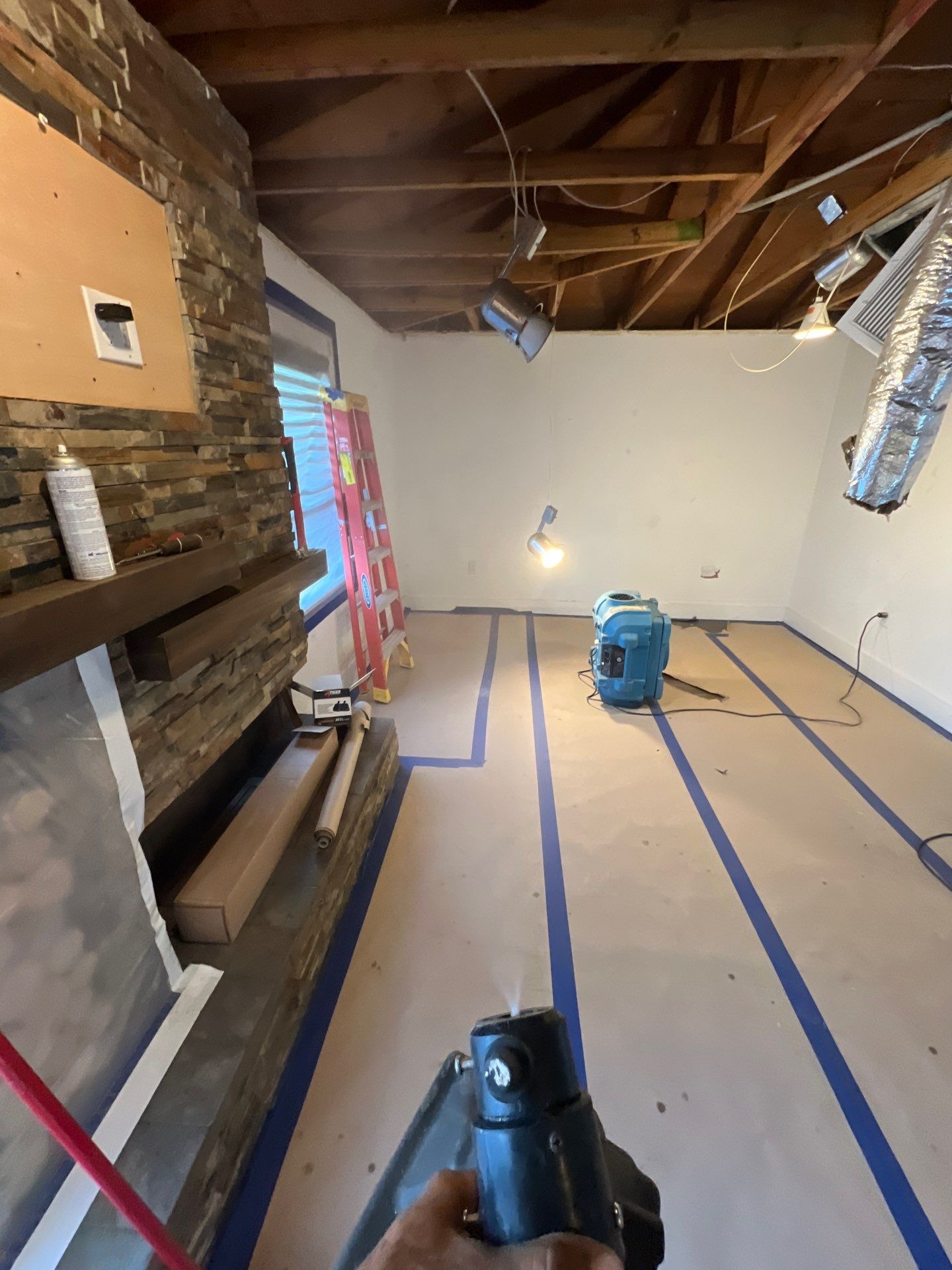 Windstorm Damage & Multi-Room Water Mitigation in St. Petersburg by Right On Time Restoration