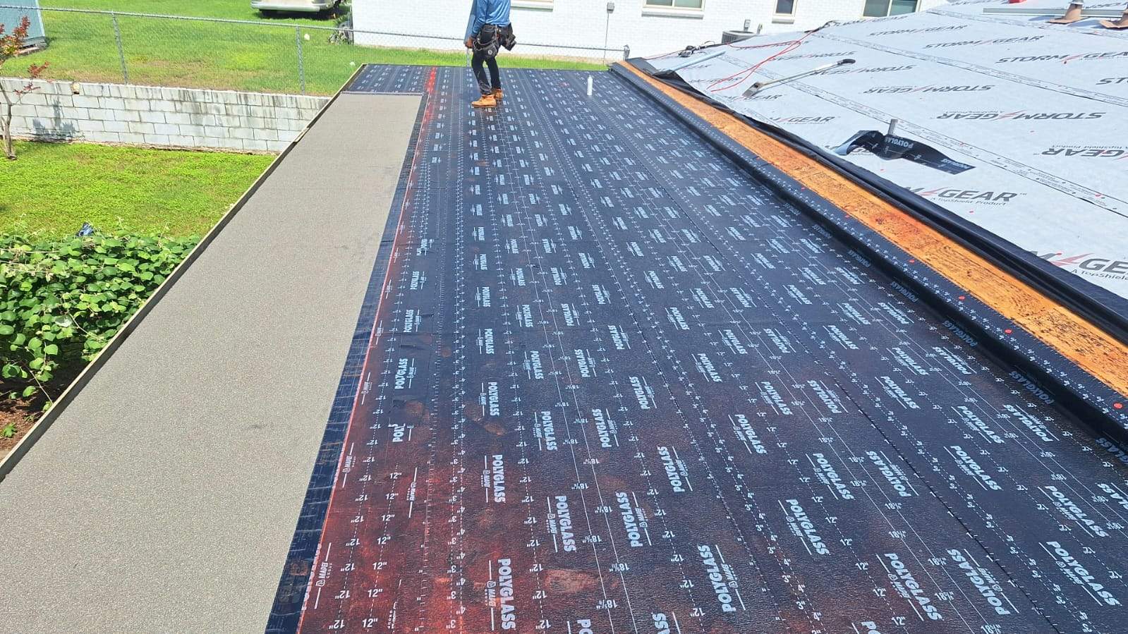 Residential Roofing Installation using Owens Corning Oakridge by Lighthouse Contractors