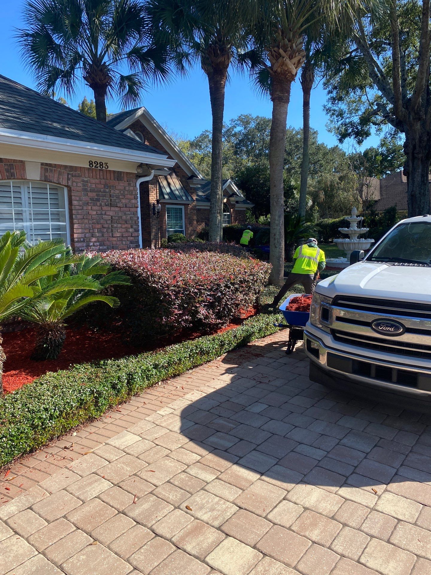 Deerwood Resident | Mulch Freshen Up by ProGreen Services