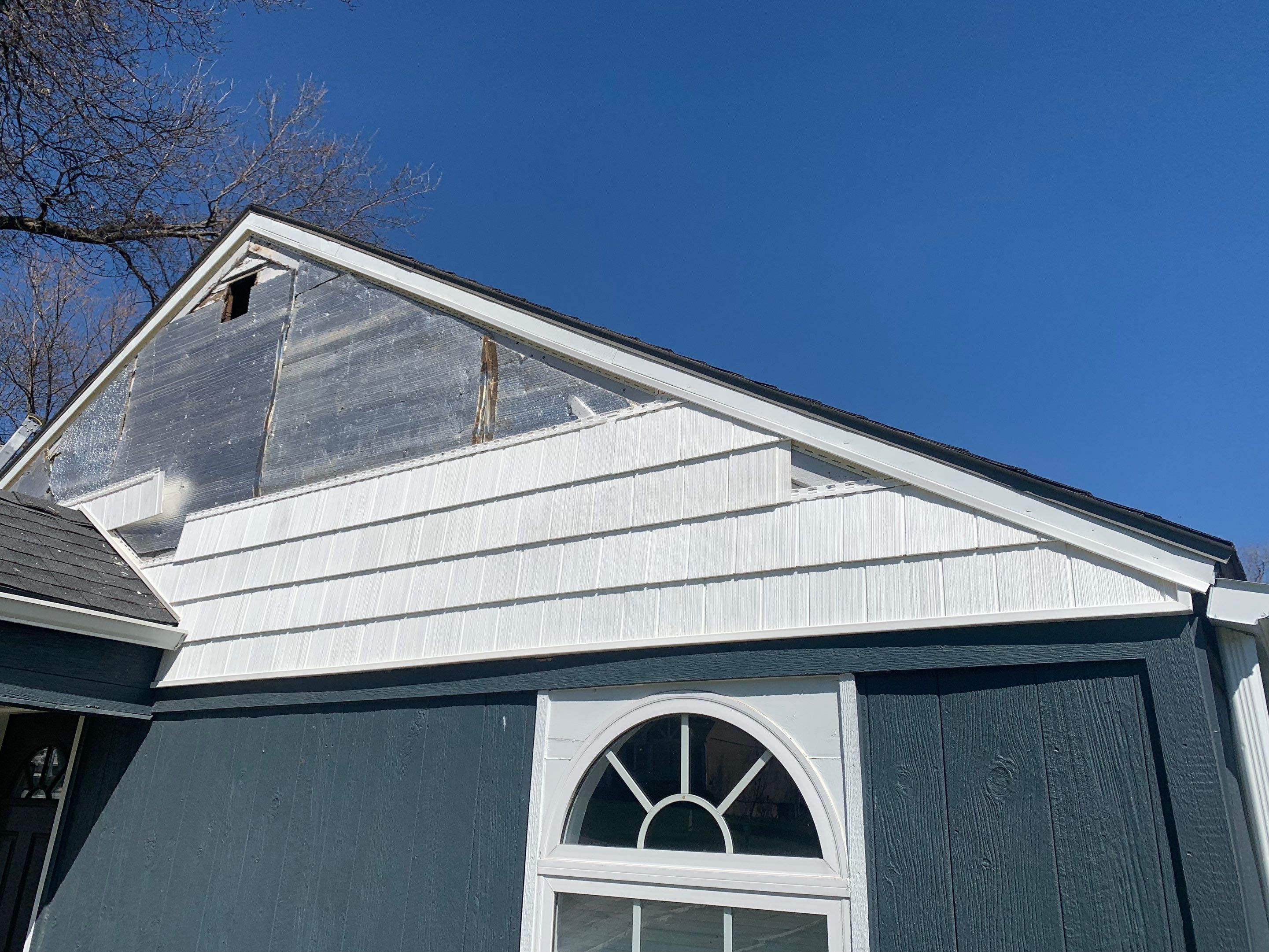 Siding Installation using Shake Siding by EEC Windows, Siding & Roofing