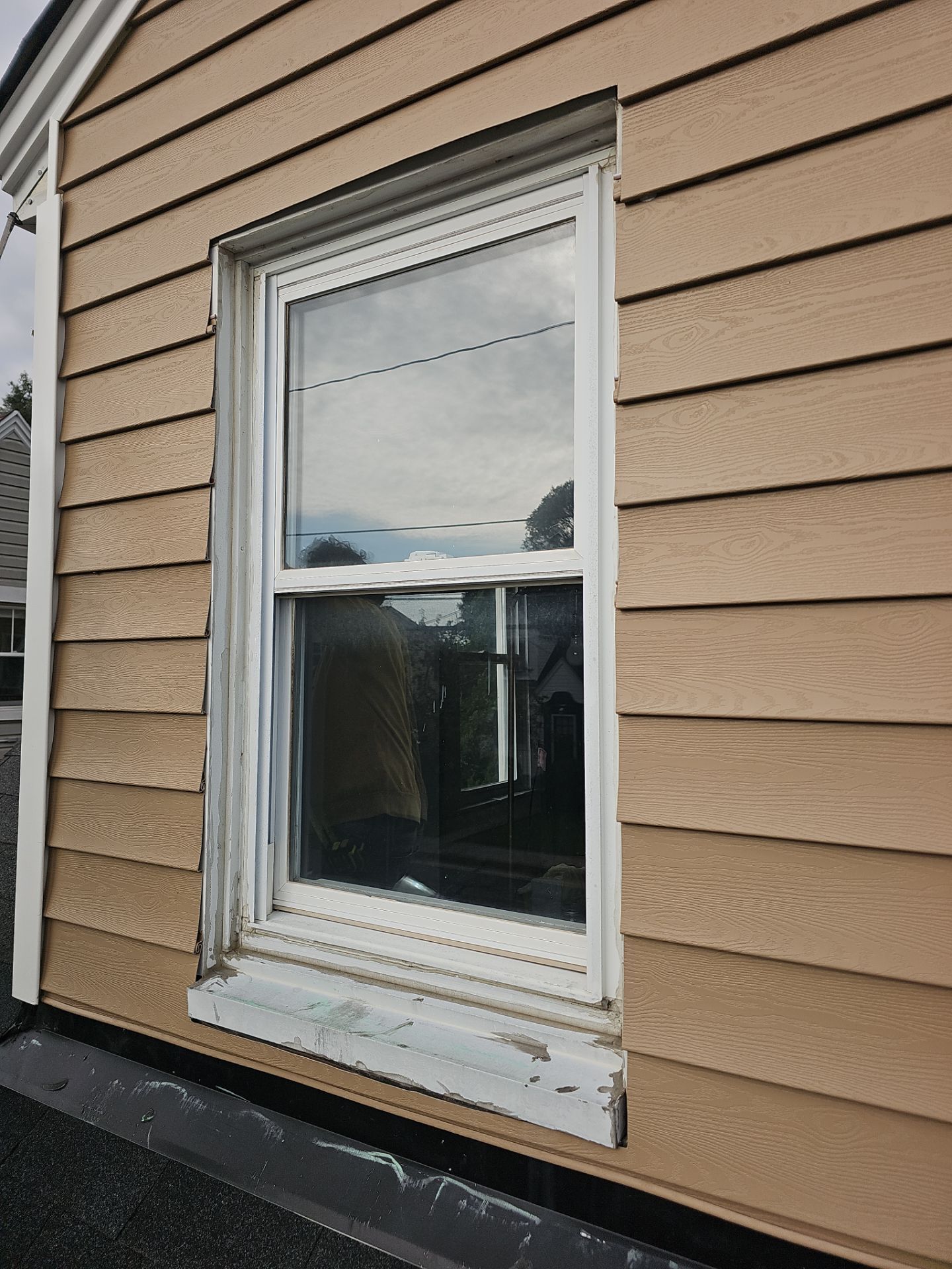 Metal Roof Replacement and Repair by Winchester Roofing