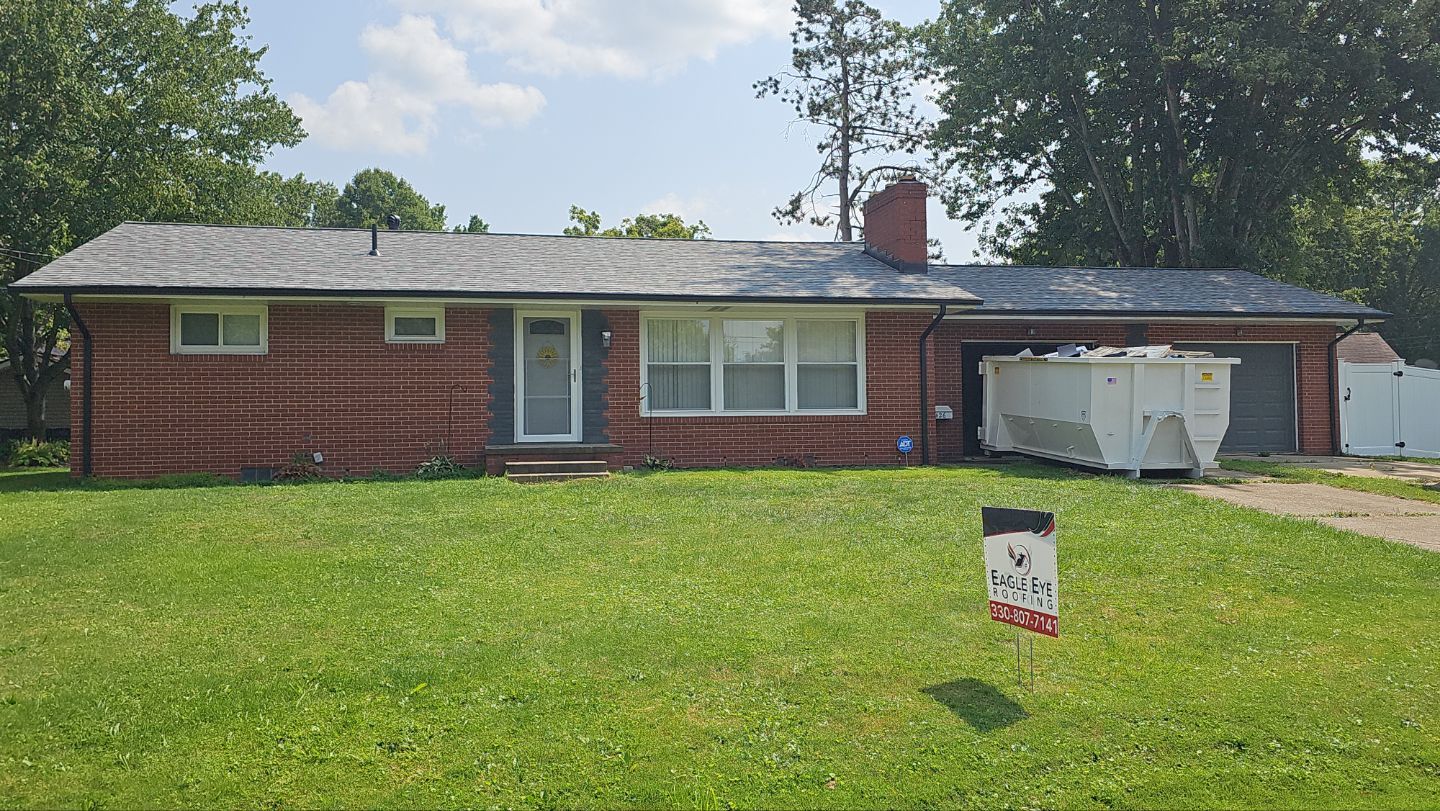 Atlas Pinnacle, Color, Summer Storm, Drip Edge, Black by Eagle Eye Roofing