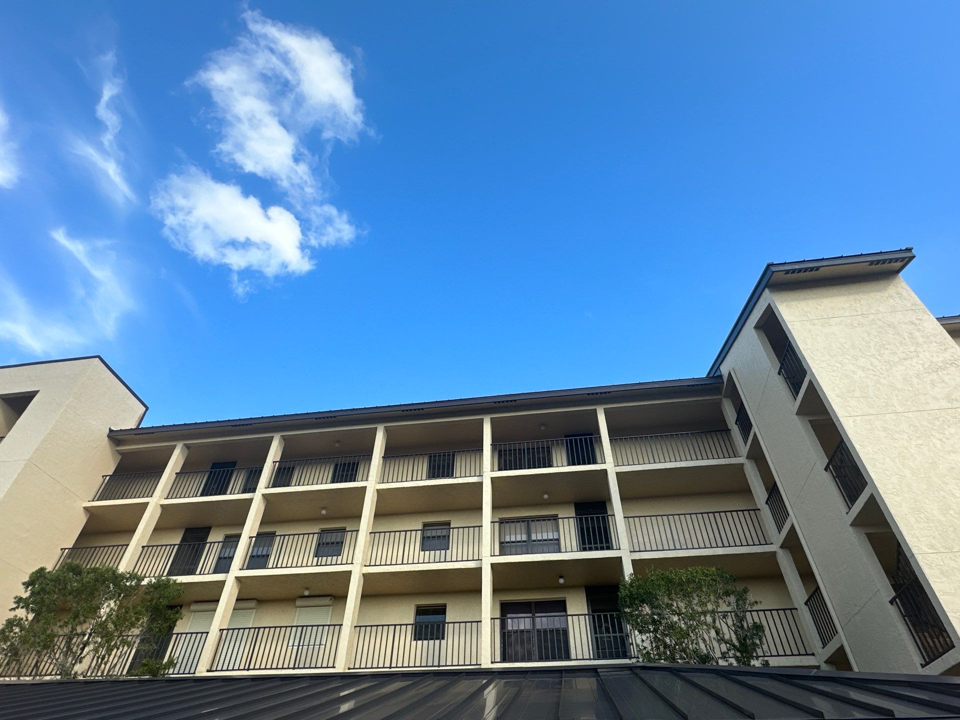 6-Inch Seamless Gutters in Cape Coral FL by Gutter Professors