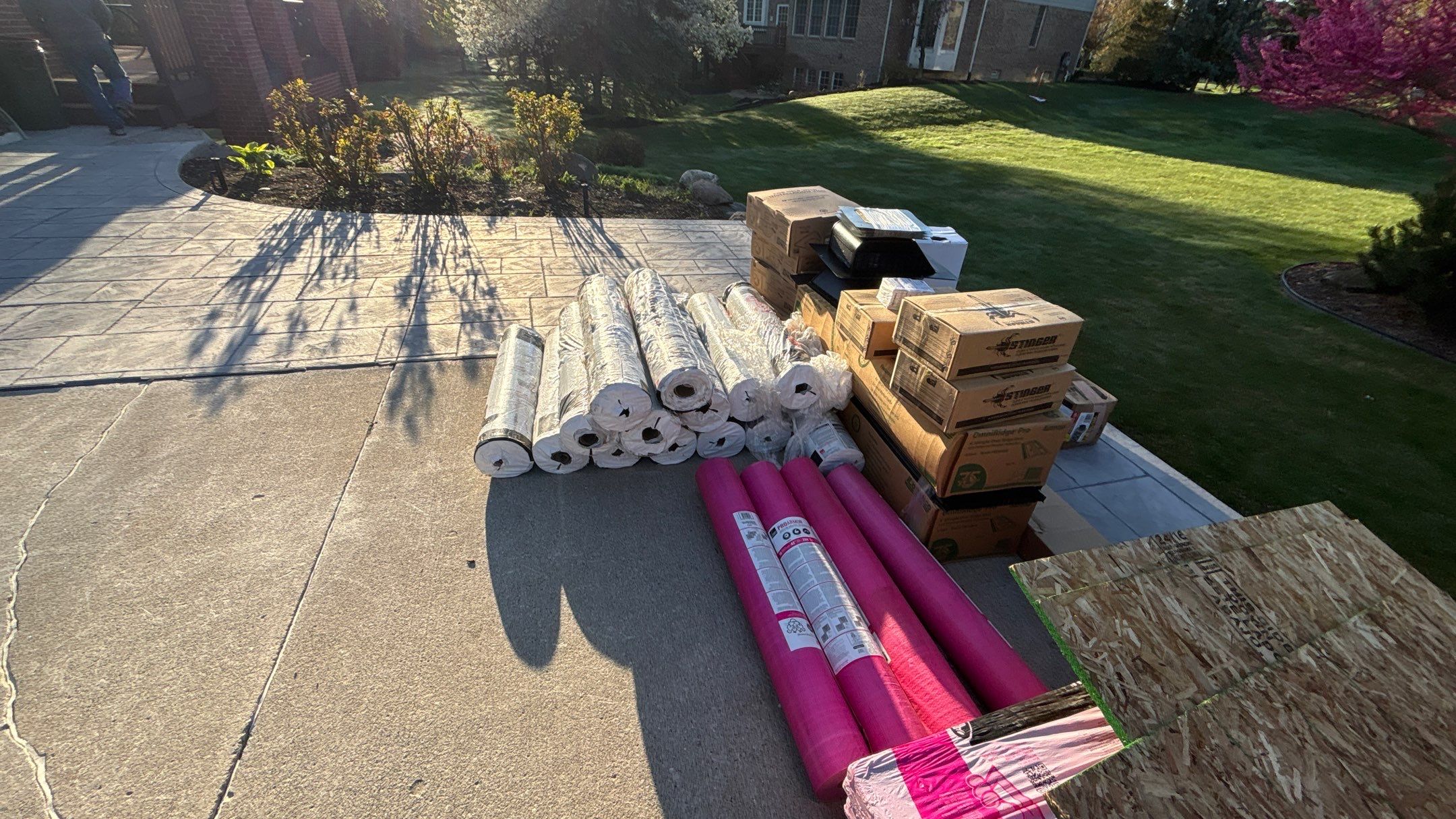 Roof Replacement using Owens Corning Onyx Black by 180 Contractors