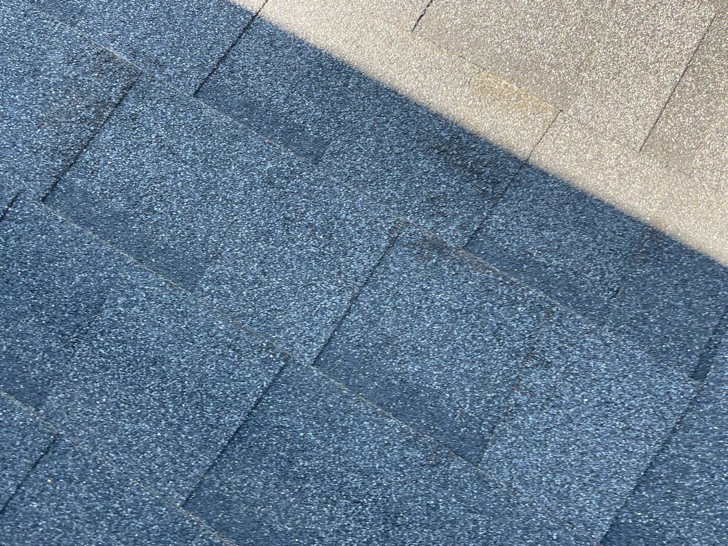 Owens Corning TruDefinition Duration - Onyx Black by Montana Roofing Solutions