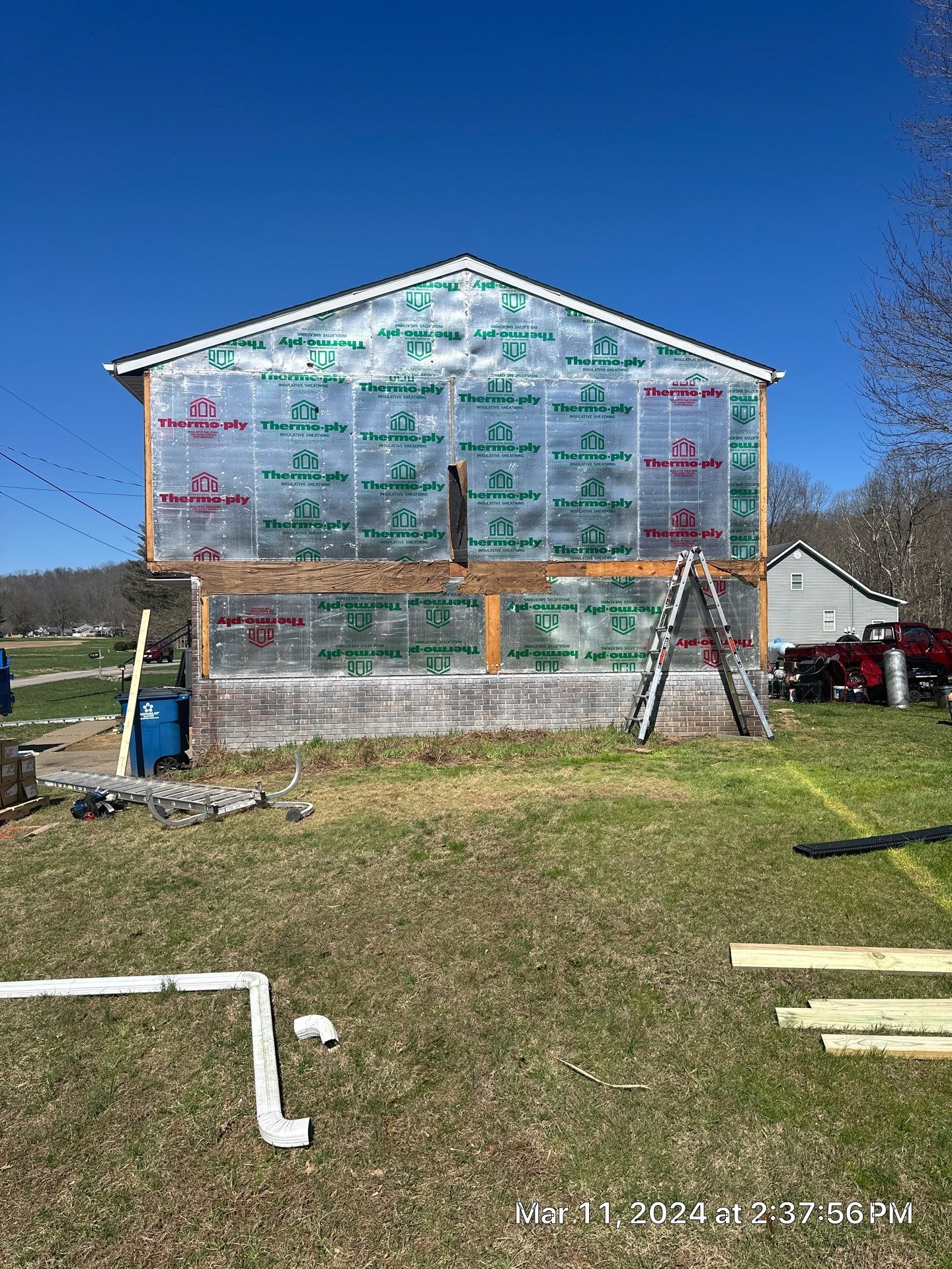Siding Installation using Mastic Plygem Carvedwood by Fahey Roofing + Contracting