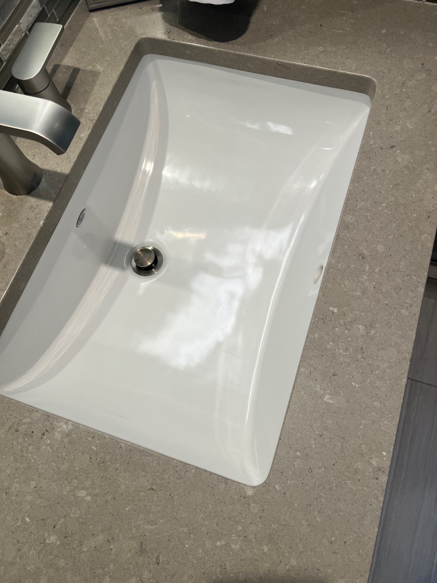 Maid Service in Lake Oswego by Cloud 9 Professional Cleaning Services