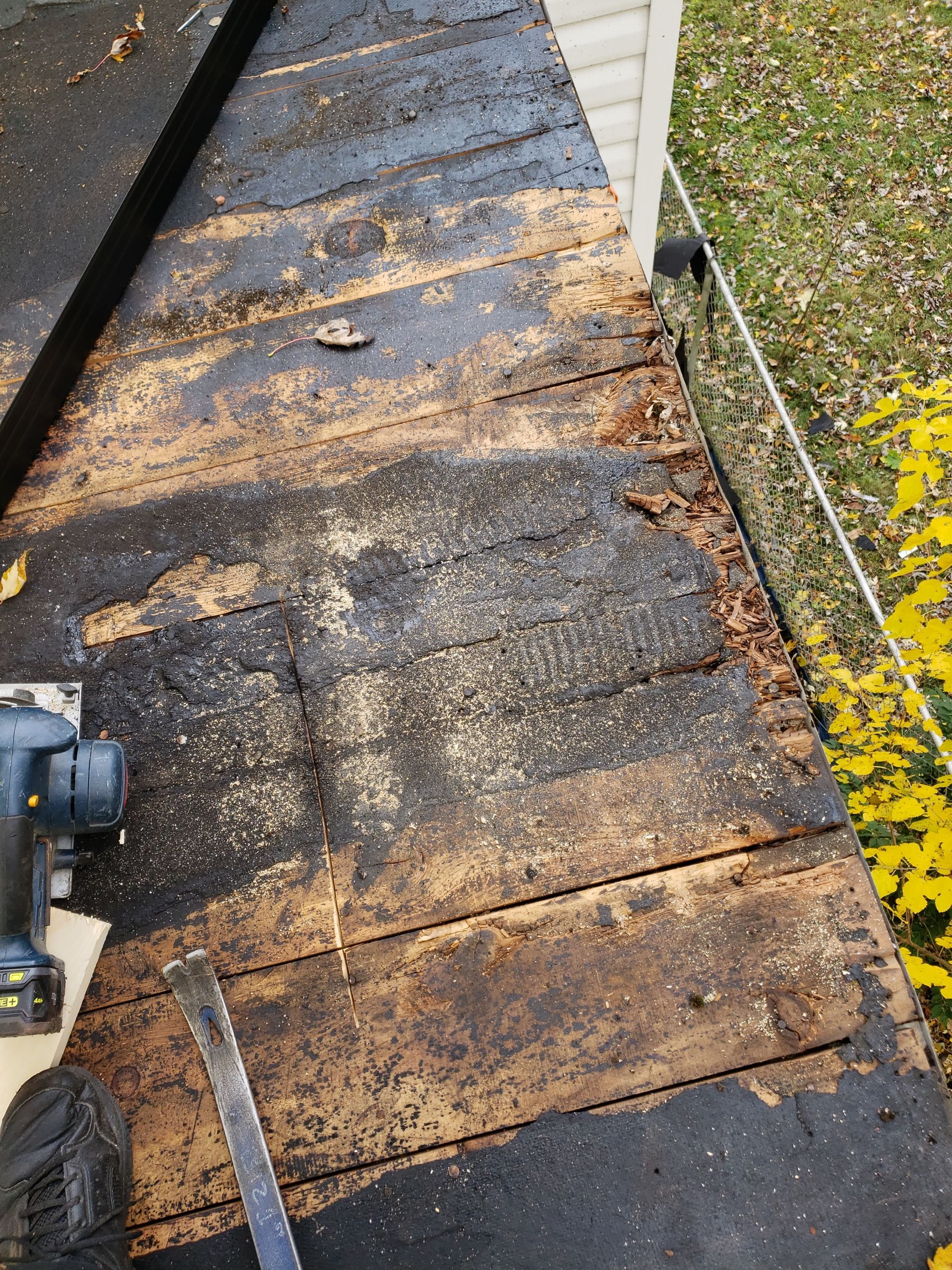 ATLAS PINNACLE COLOR: SCOTCHGARD COASTAL GRANITE DRIP EDGE: WHITE by Eagle Eye Roofing