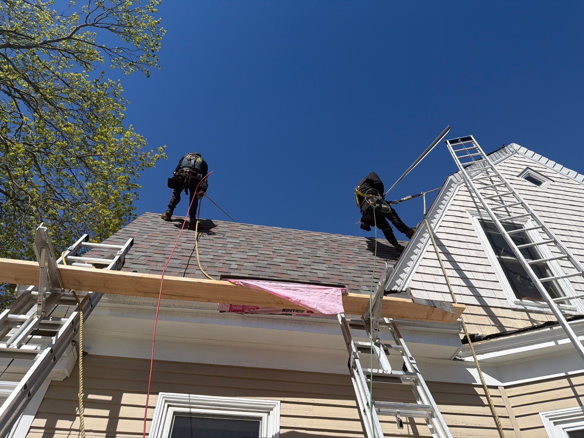Portland Residential Roof Replacement with New Asphalt Shingles by Tall pine roofing