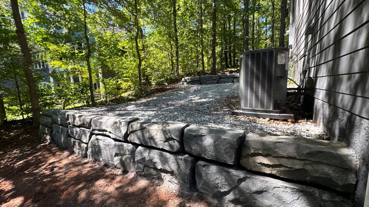 Carved Concrete Retaining Wall by Xtreme Concrete Services