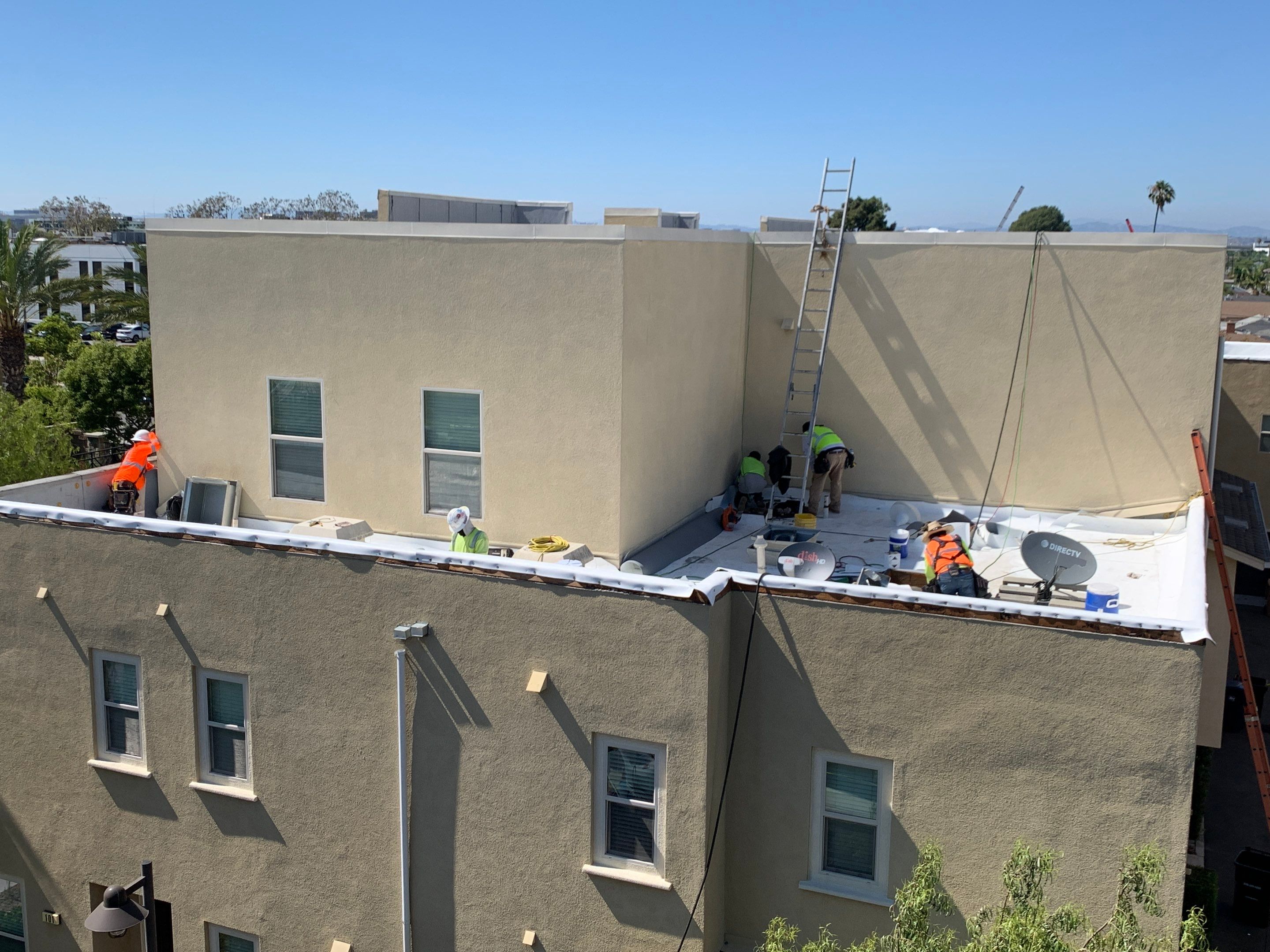 360 @ EL SEGUNDO by LA Roof Systems Corporation