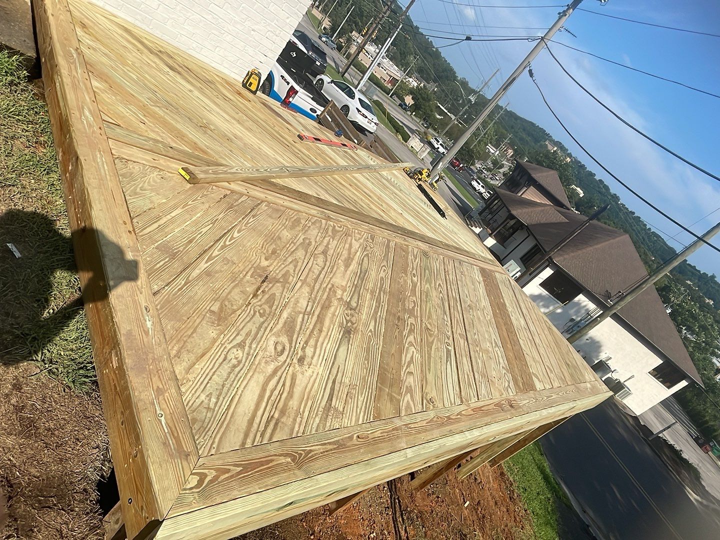 Independence Drive - Deck Installation   by Pillar and Pine