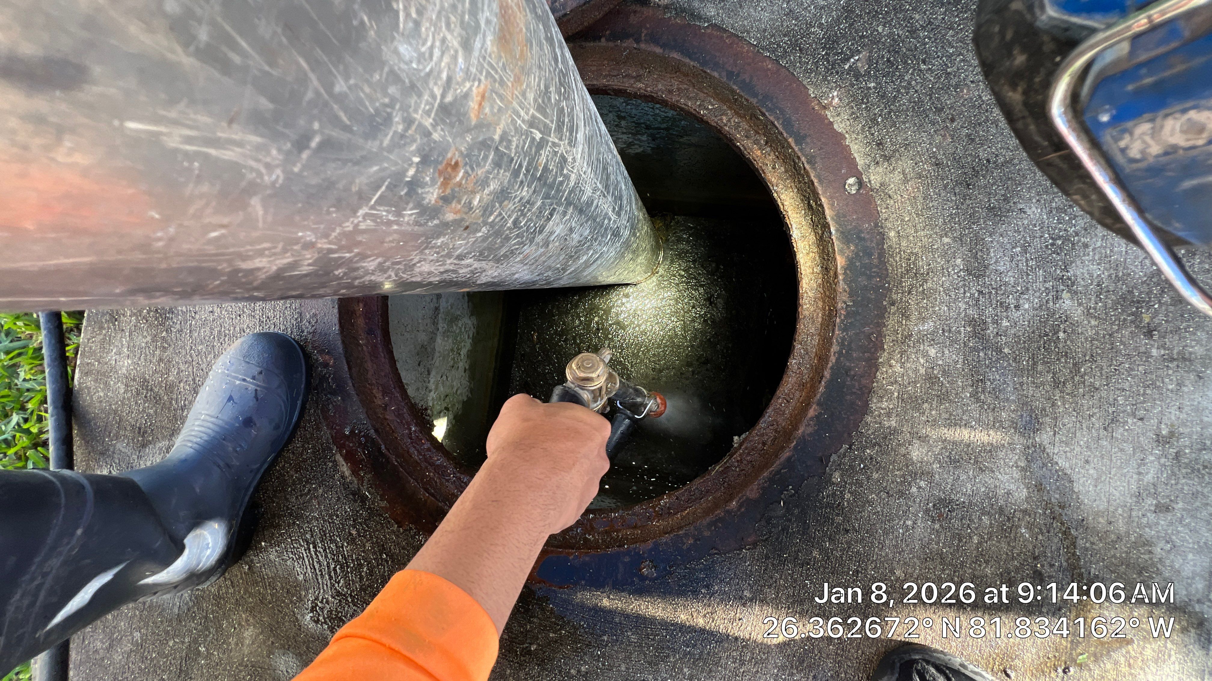 Bonita Bay Condo Stormwater System Maintenance with PRS by APS Power & Water