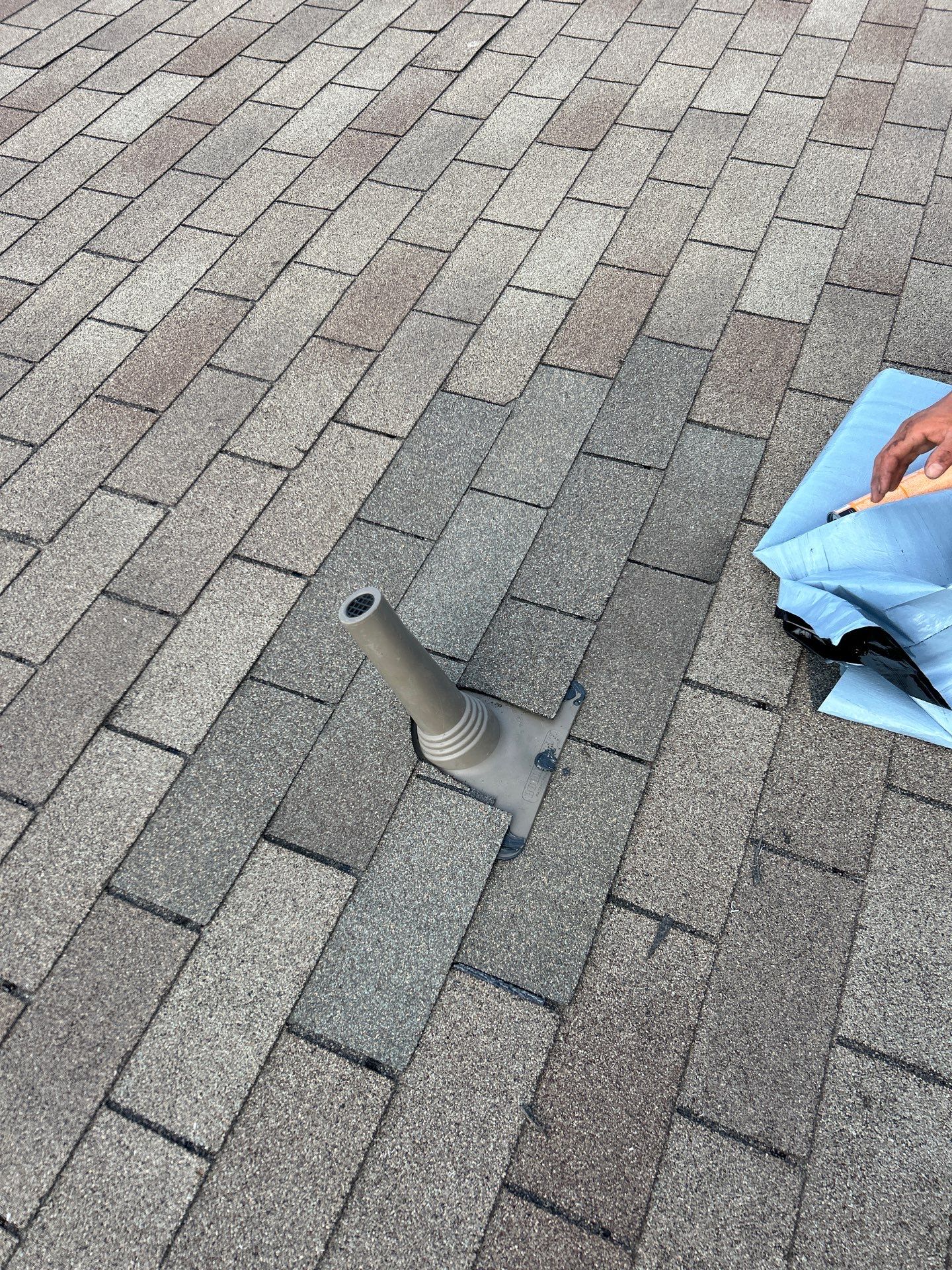 Hail Damage using Owen's Corning Duration (Lifetime) Shingles by Roof Repair Company